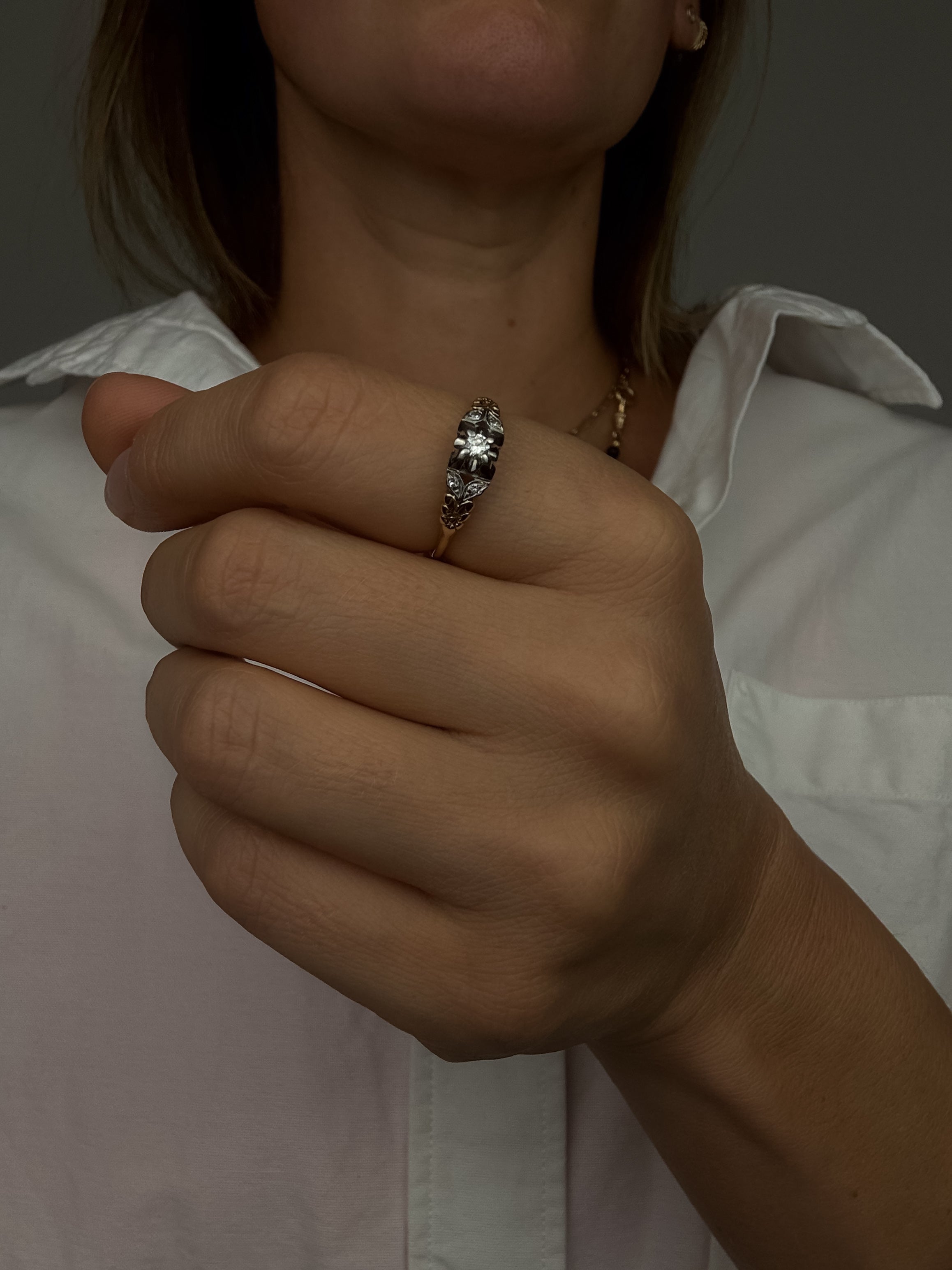 Floral Motif Diamond Engagement Ring