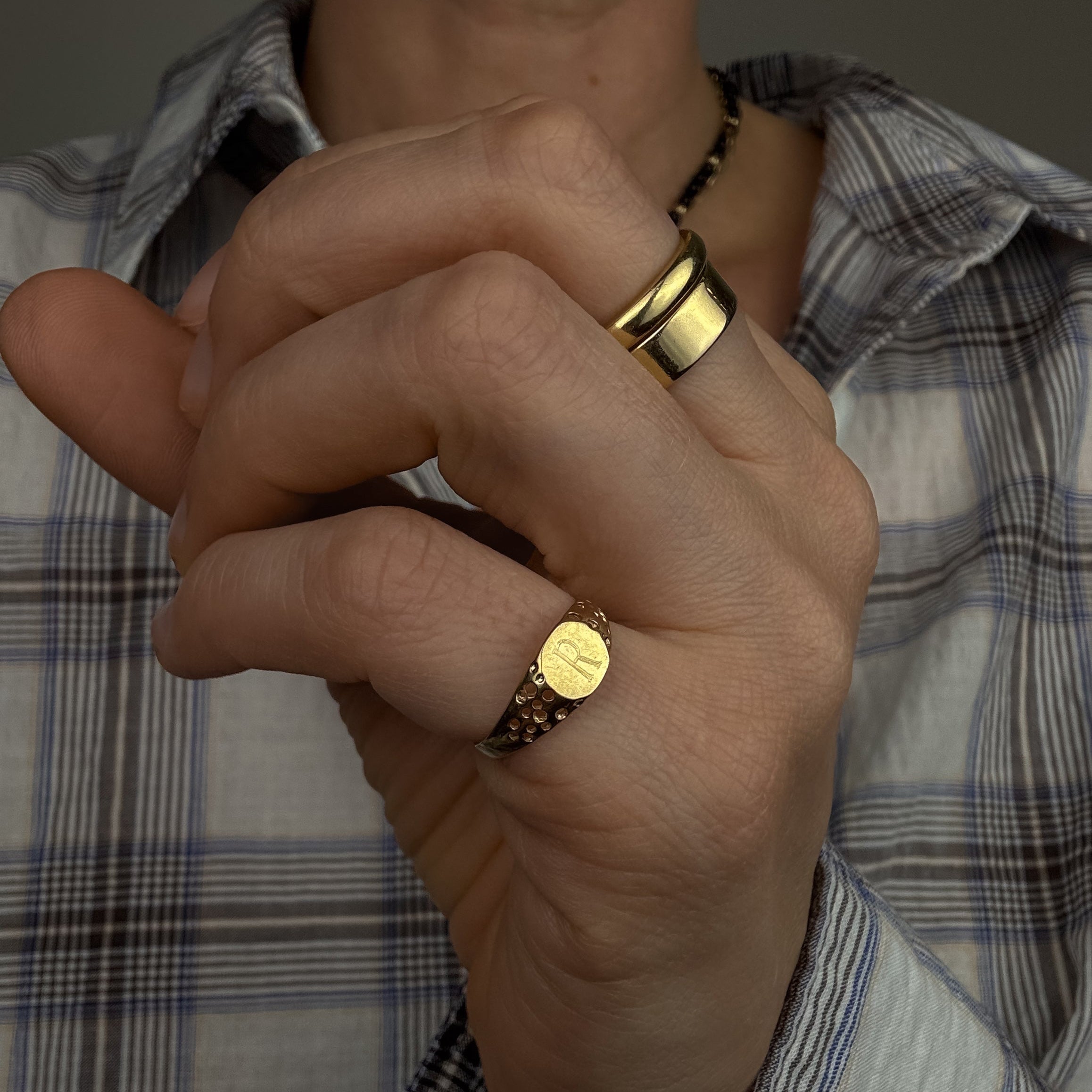 'R' Signet Ring