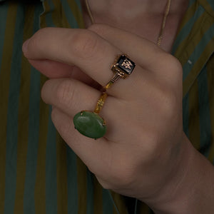'W' Signet Ring