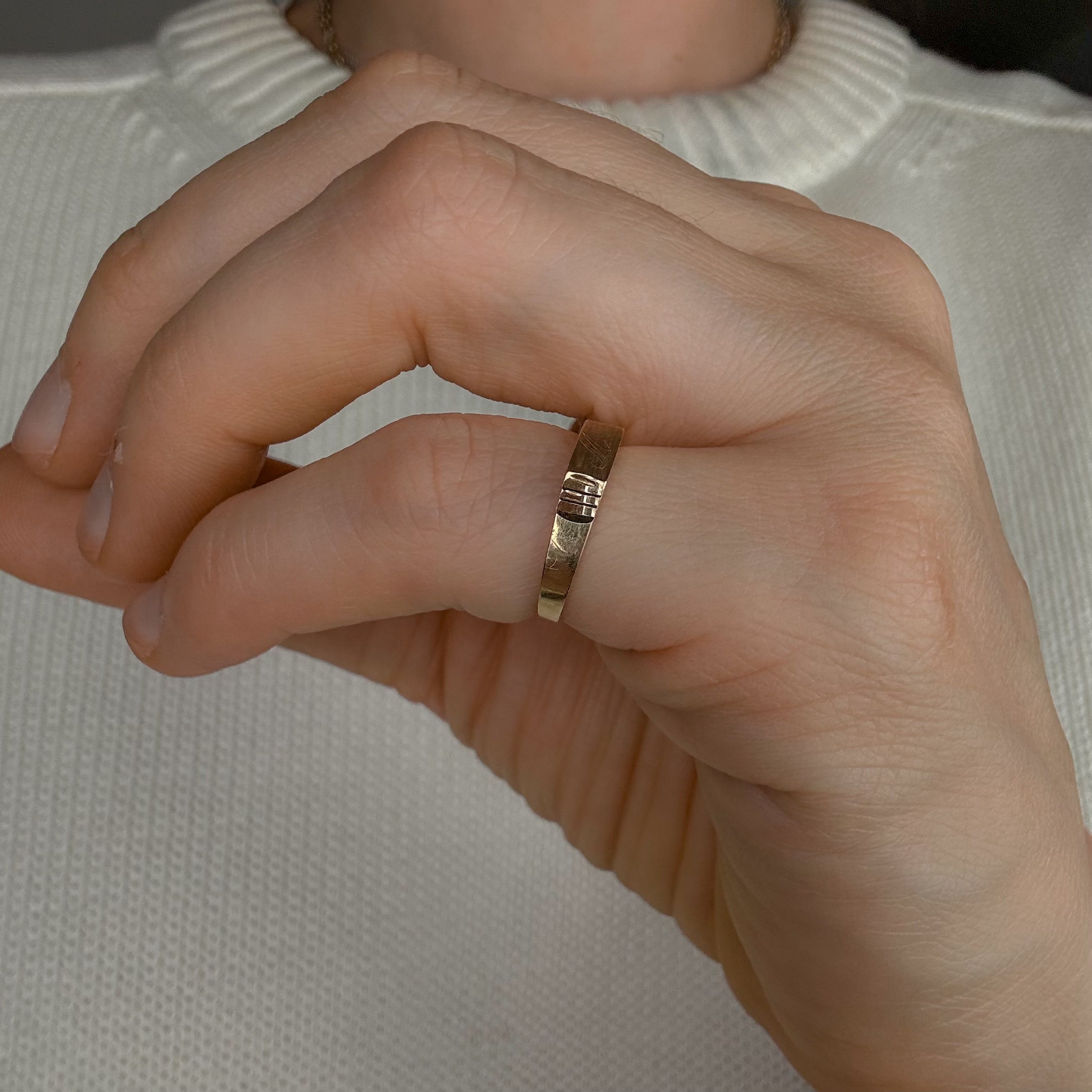 Dainty 'M' Bar Signet Ring