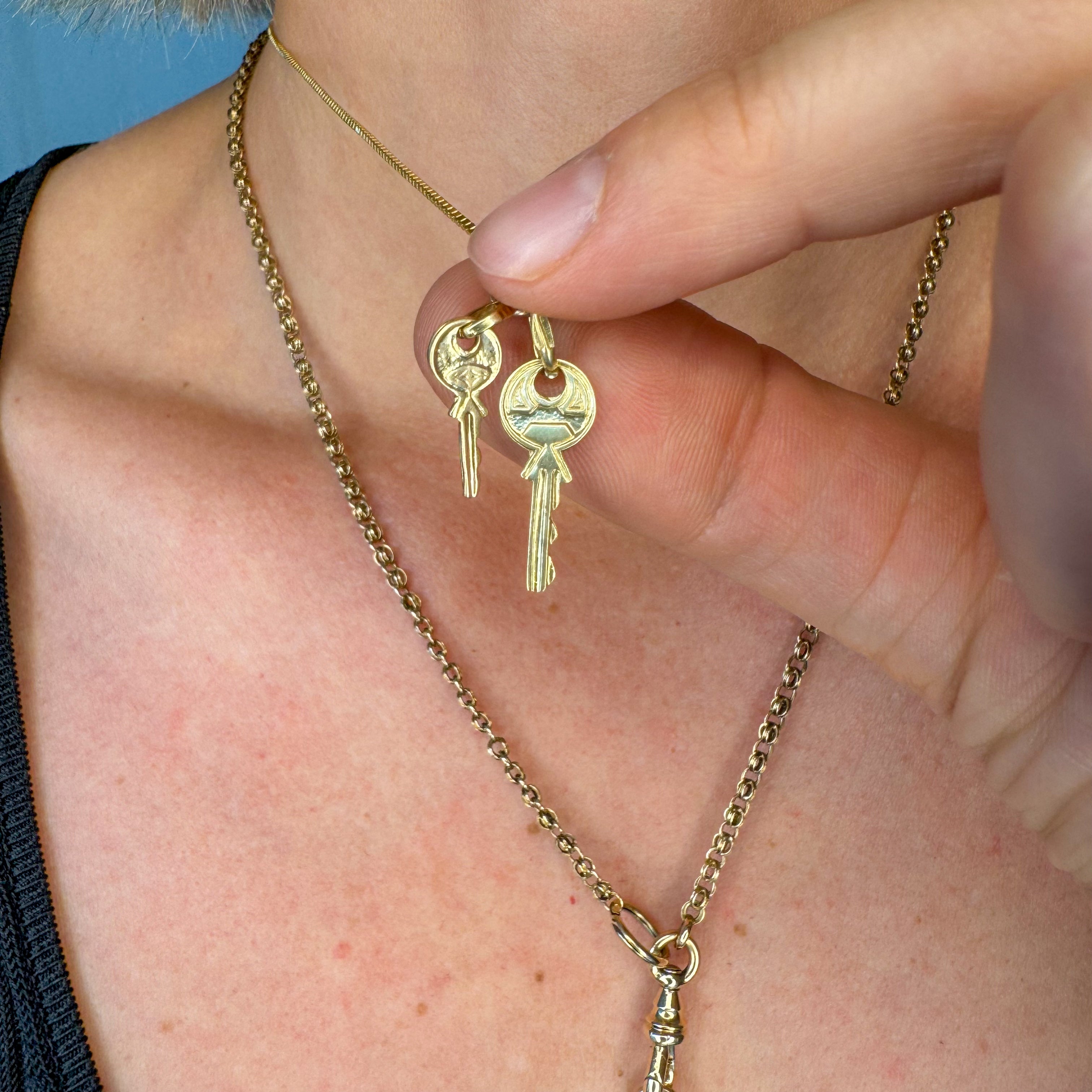 Double Key Charm