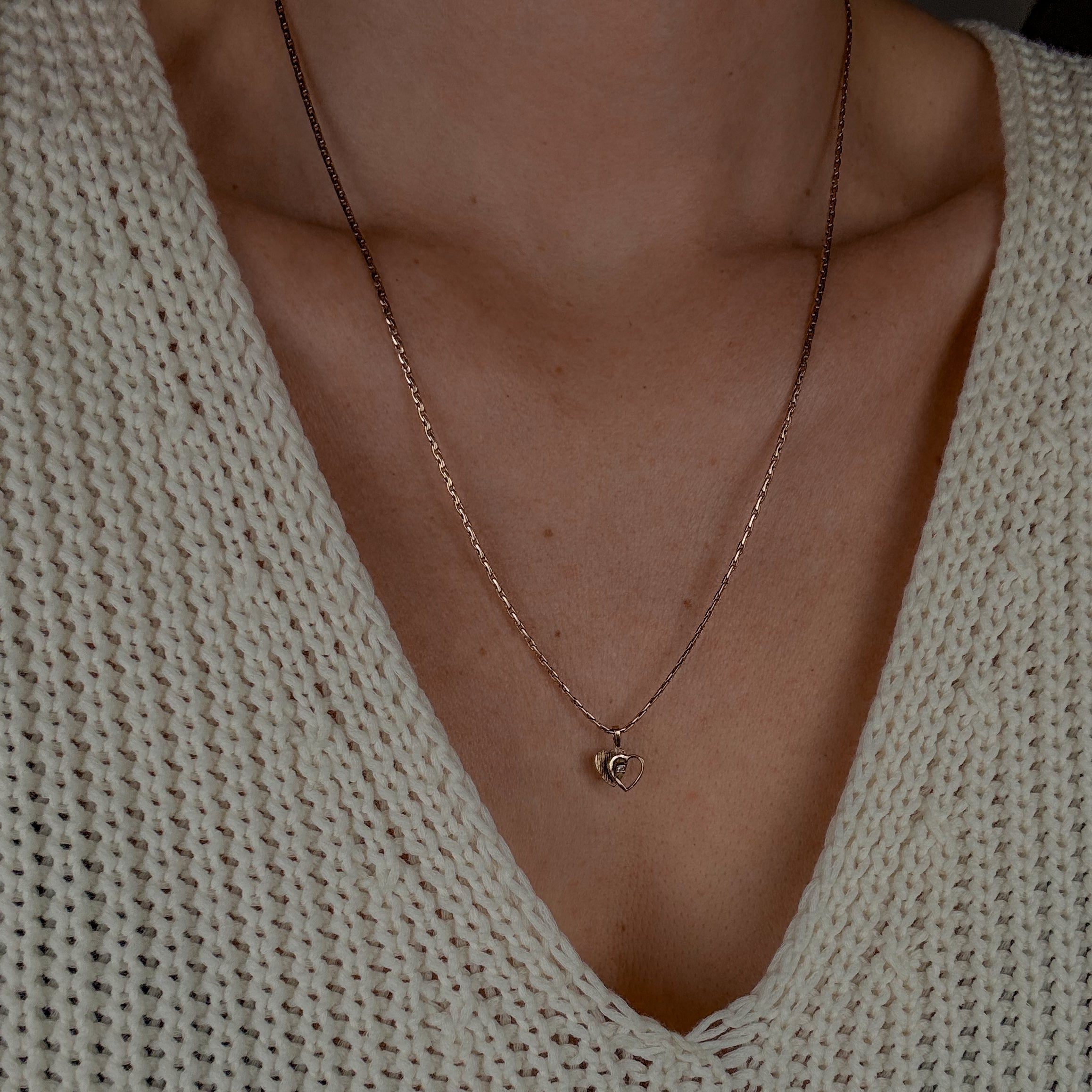 21.25" Sparkling Gold Chain Necklace with Heart Pendant