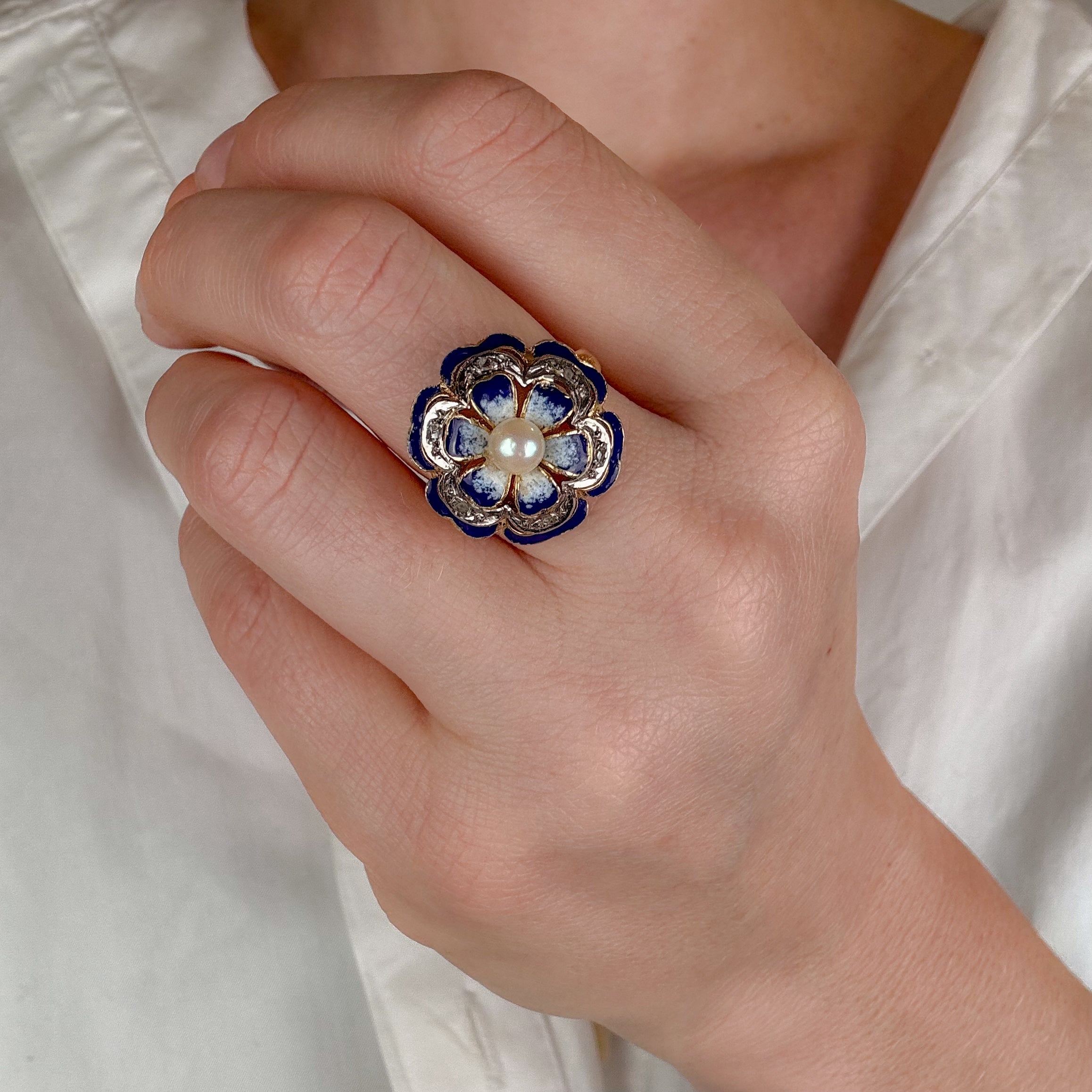 Flower Enamel Diamond and Pearl Ring
