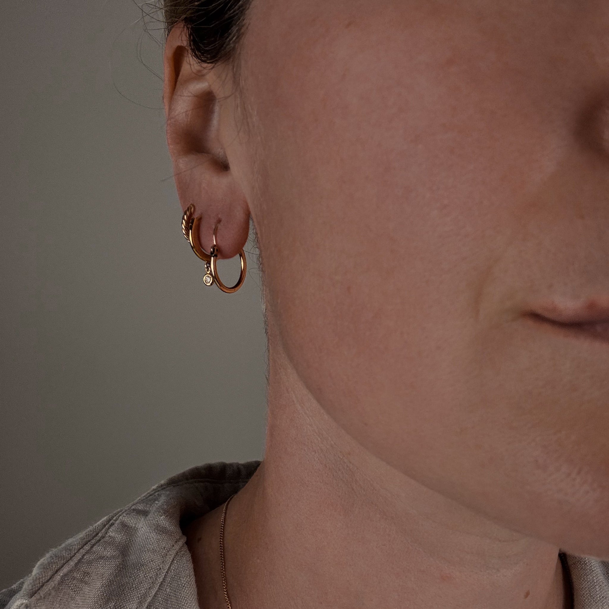 17.6mm Dainty Hoops