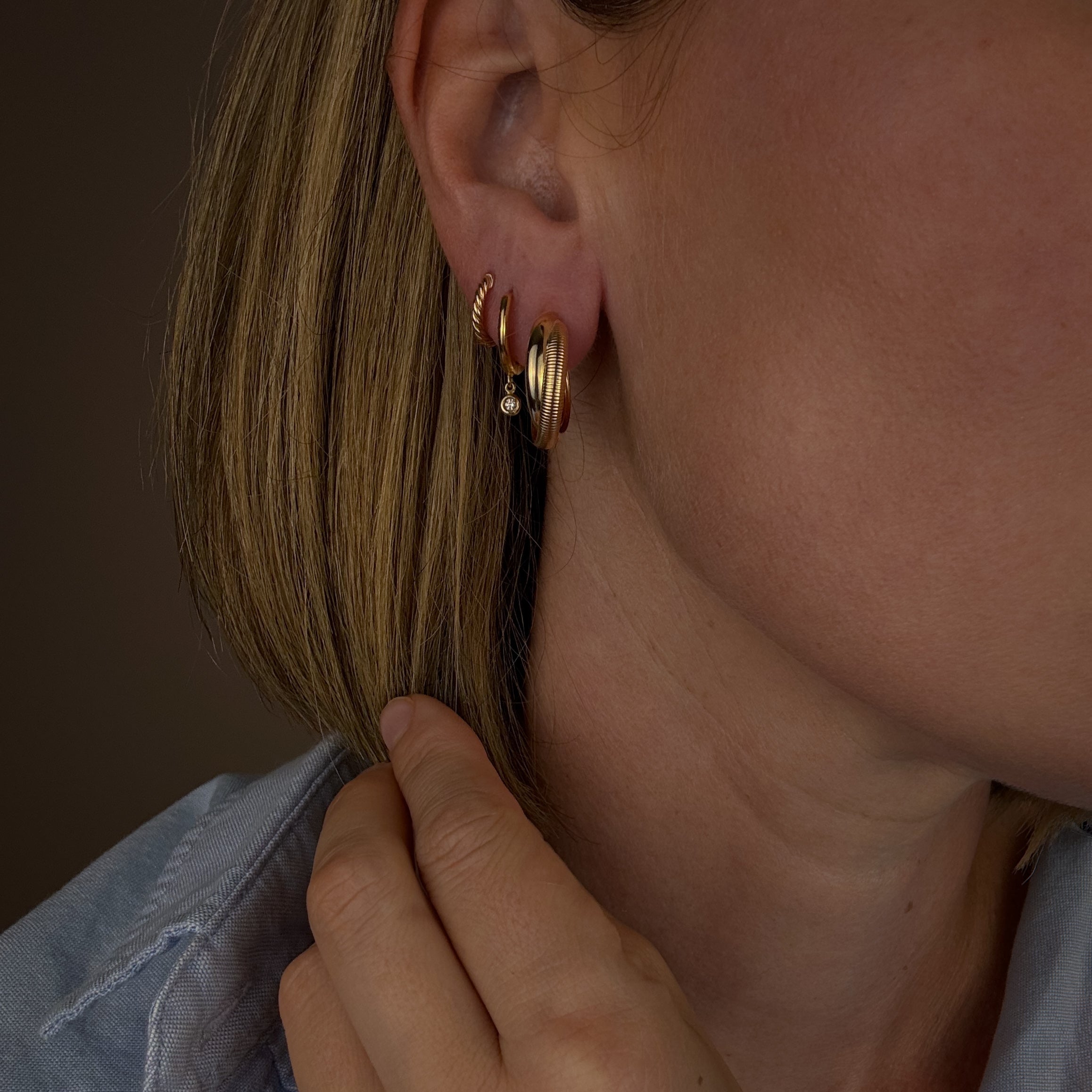 22.2mm Double Twist hoops