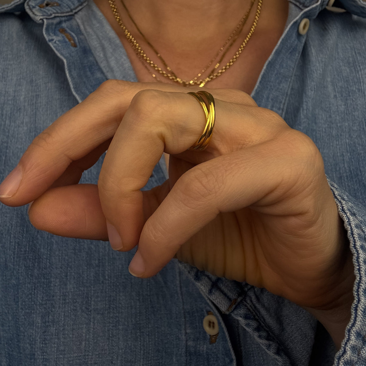 Interlocking Rolling Ring