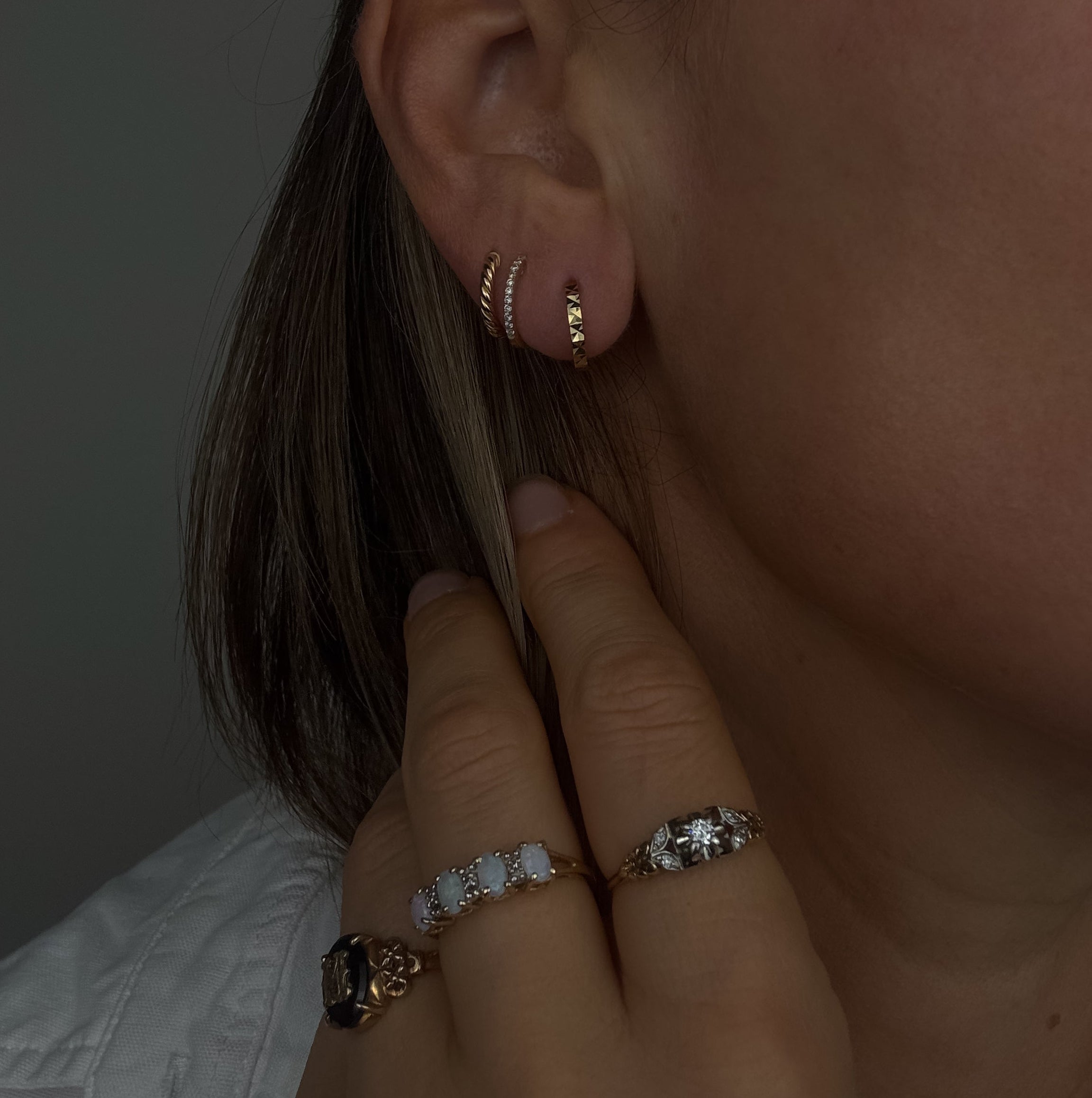 11mm Diamond Cut Huggies