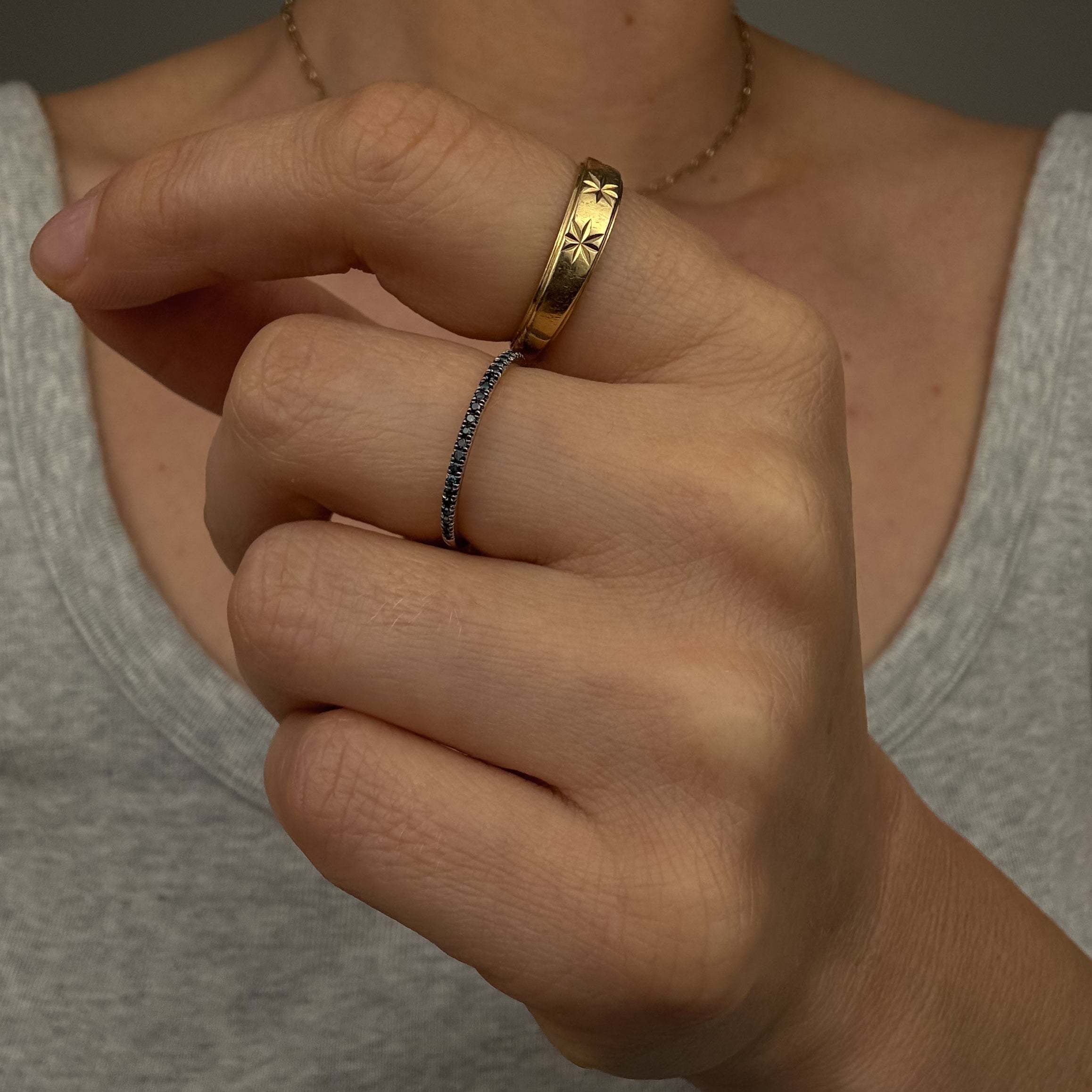 4.7mm Starburst Band