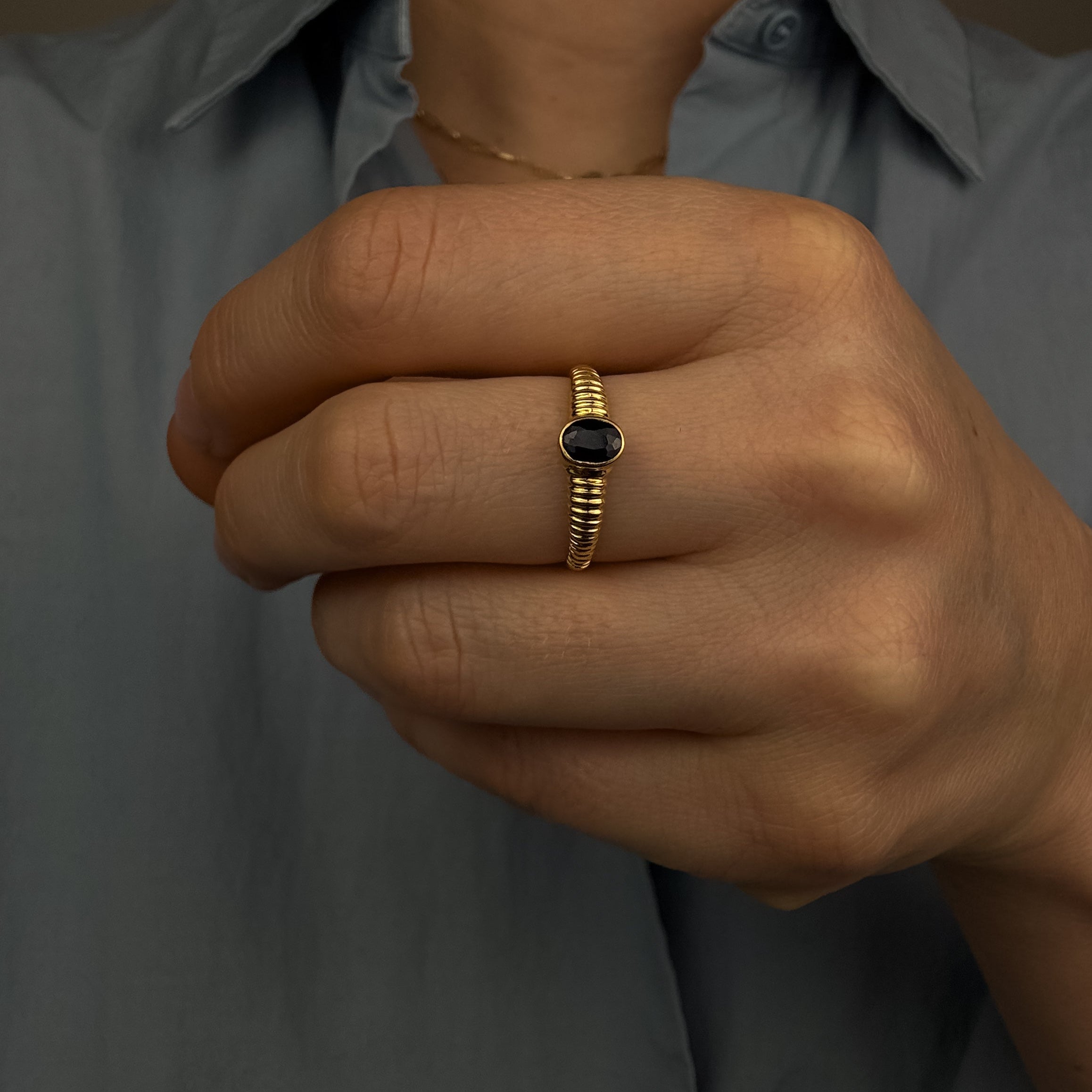 Ribbed Sapphire Ring