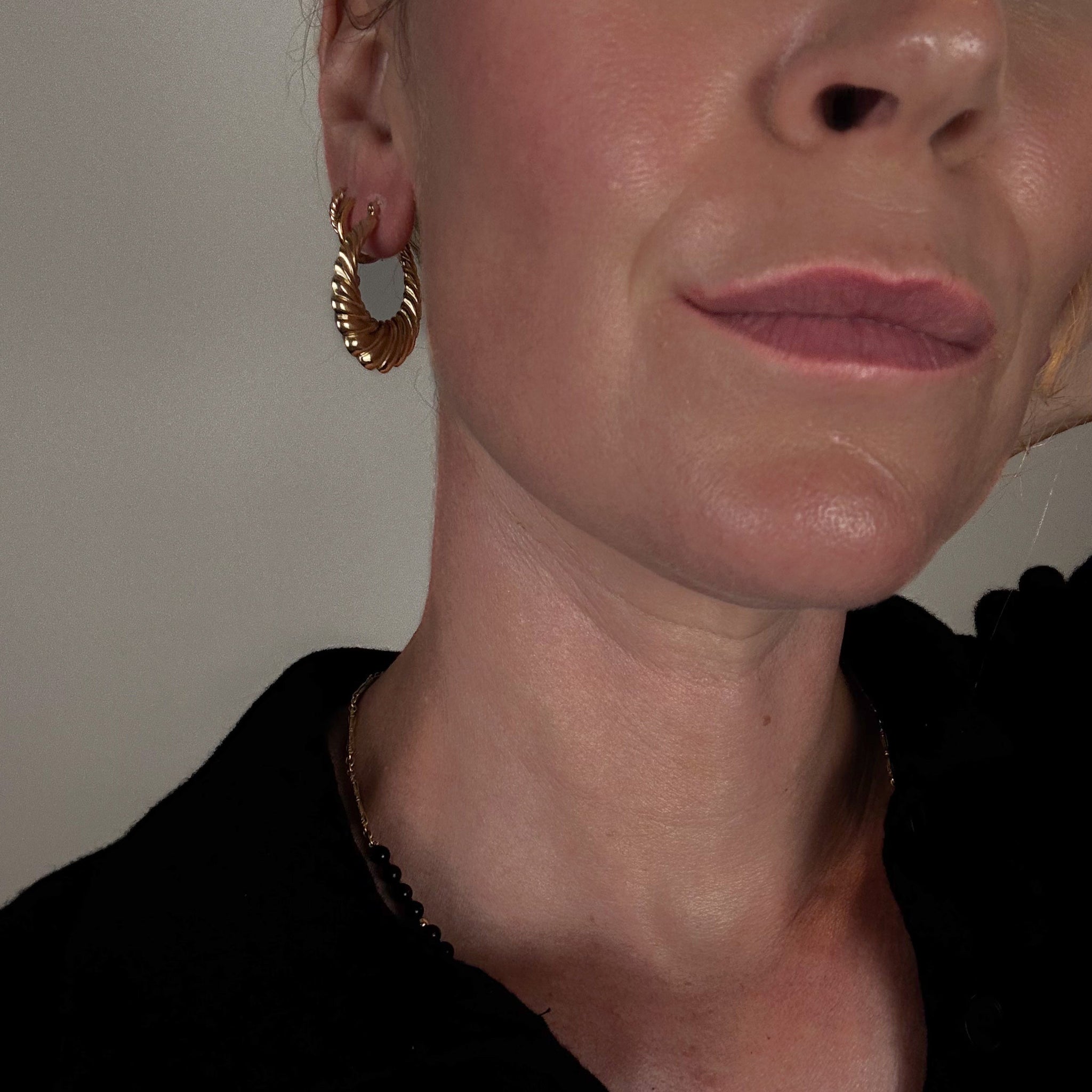 32mm Large Oval Twist Hoops