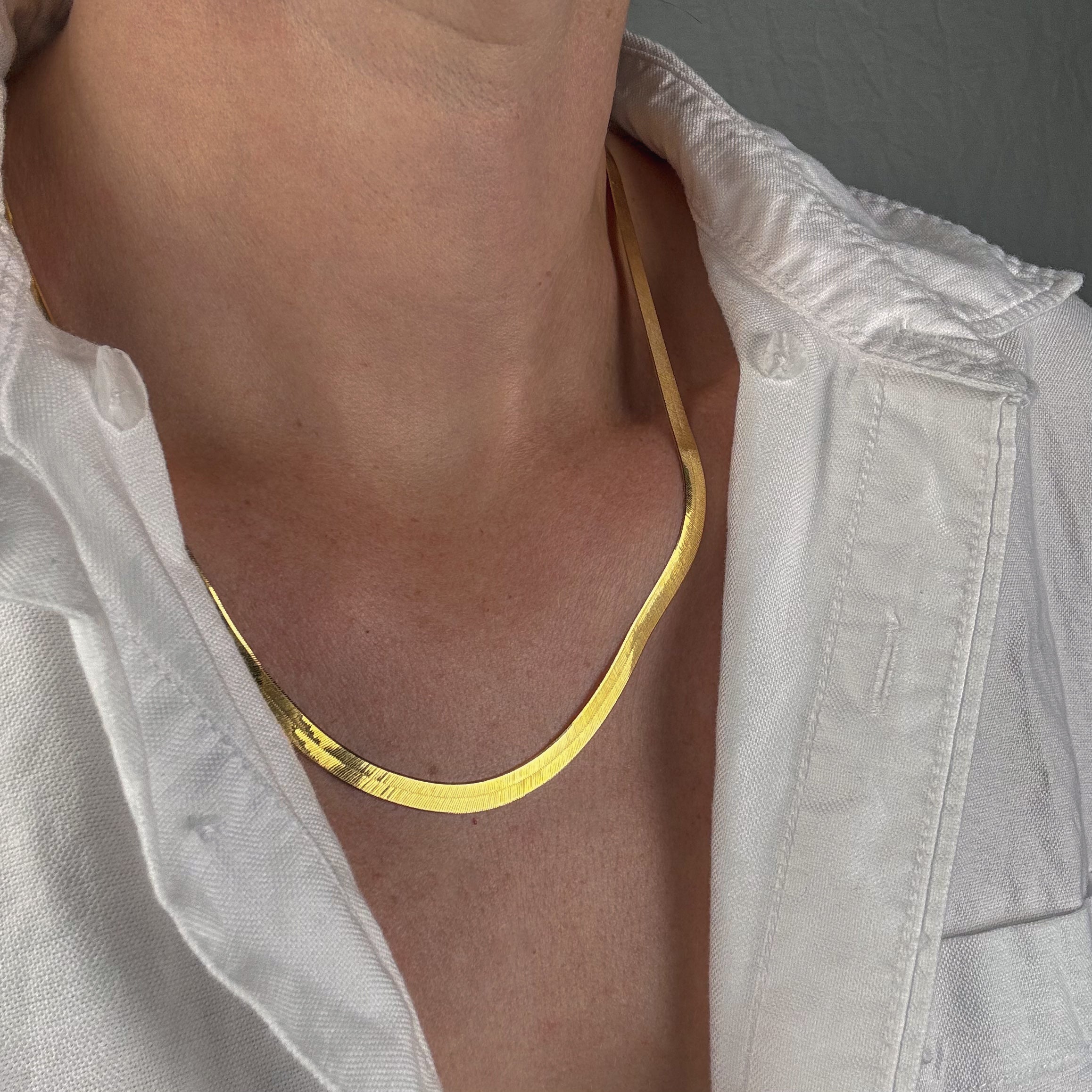 vintage 10k 20" Herringbone Necklace