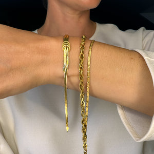 vintage 18k gold 7.25" Herringbone Bypass Bracelet