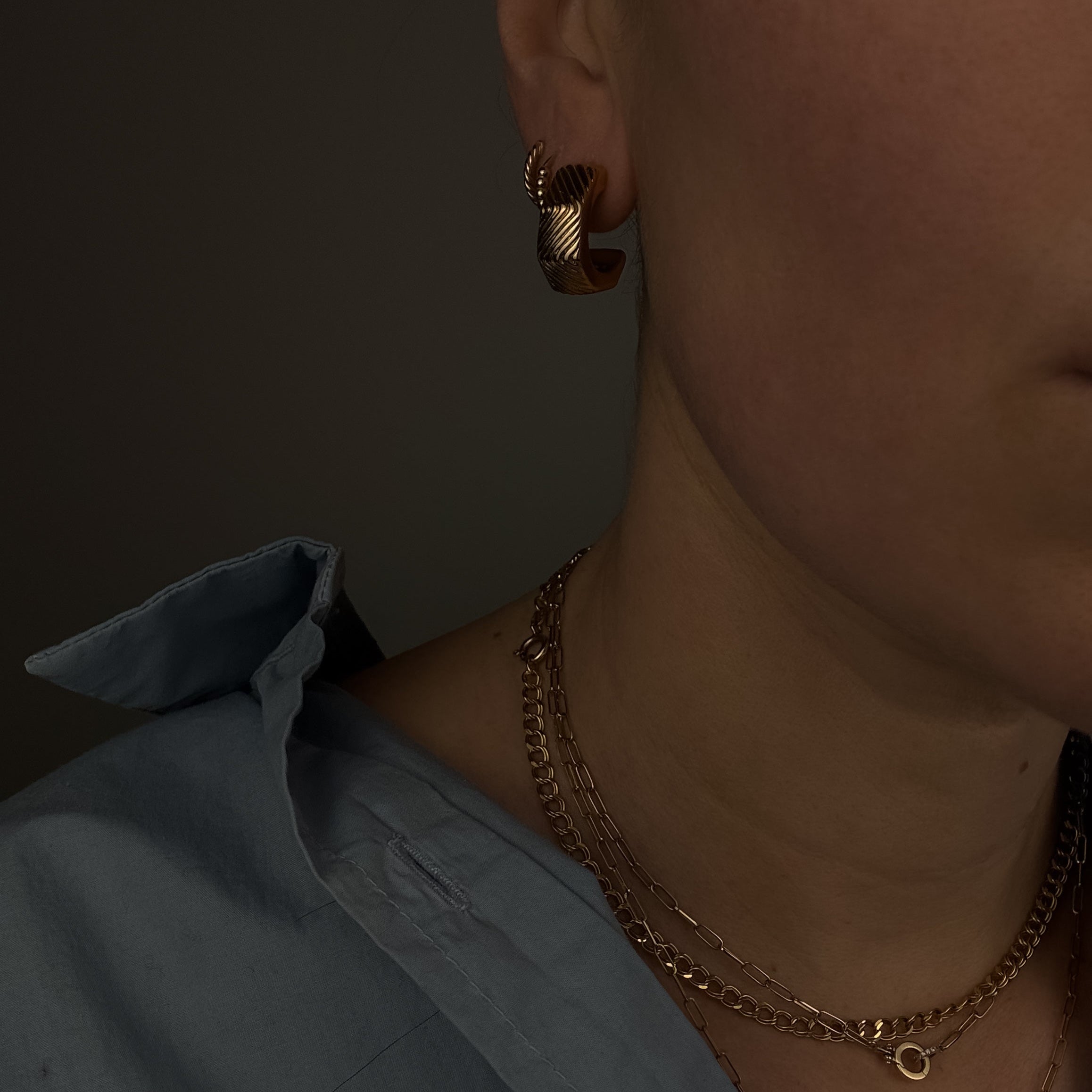 Geometric Hoops