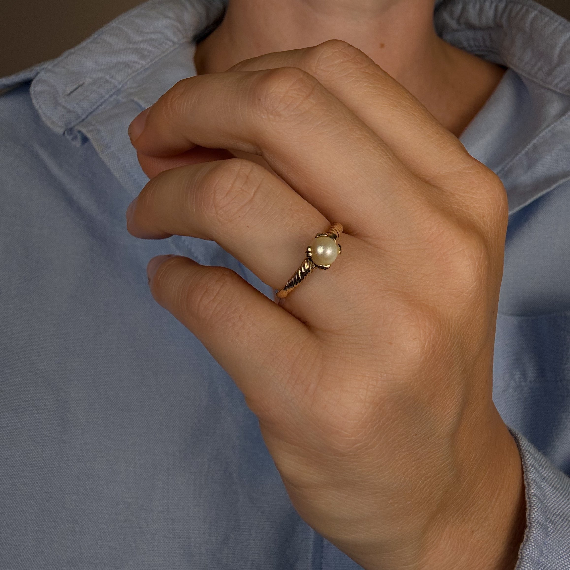 Twist Pearl Ring