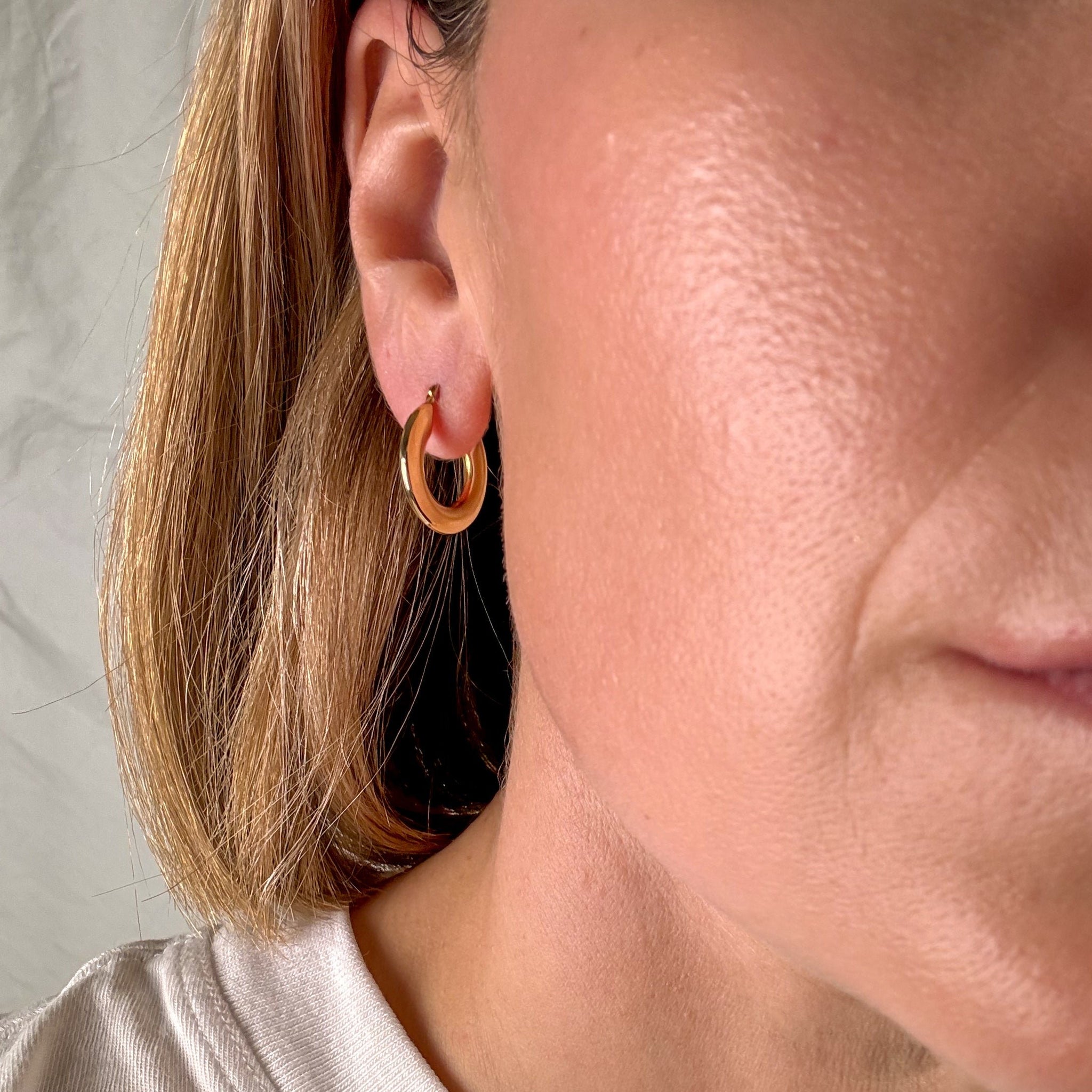 20 mm Sleek Gold Hoops