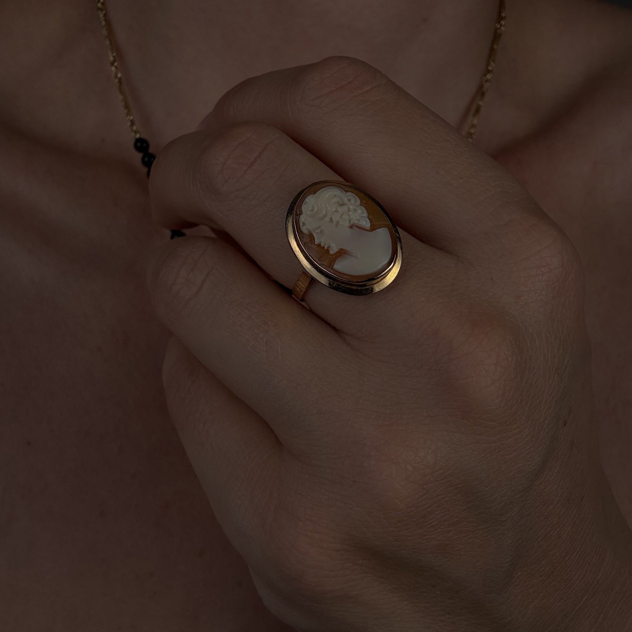 Cameo Ring