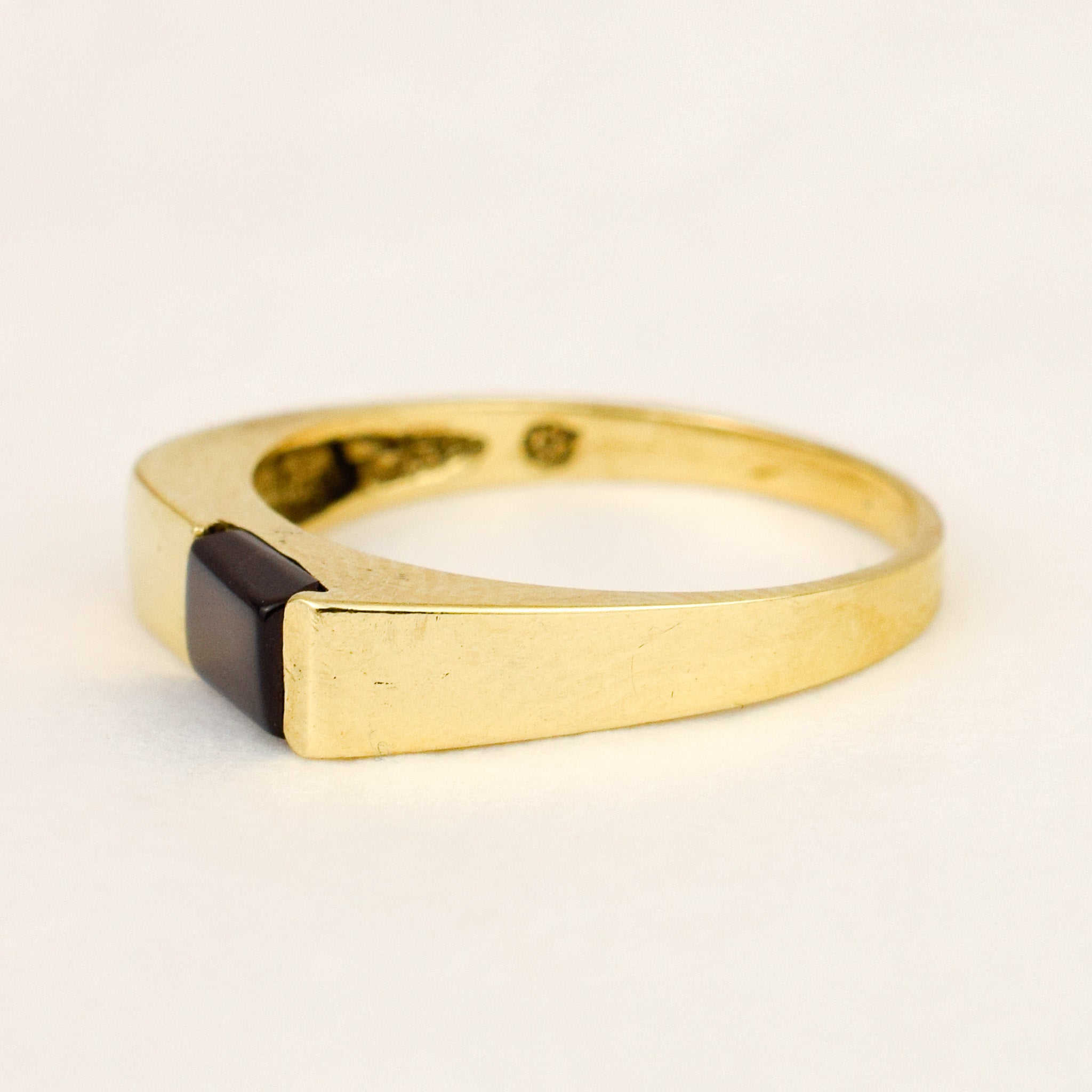 Onyx Bar Ring