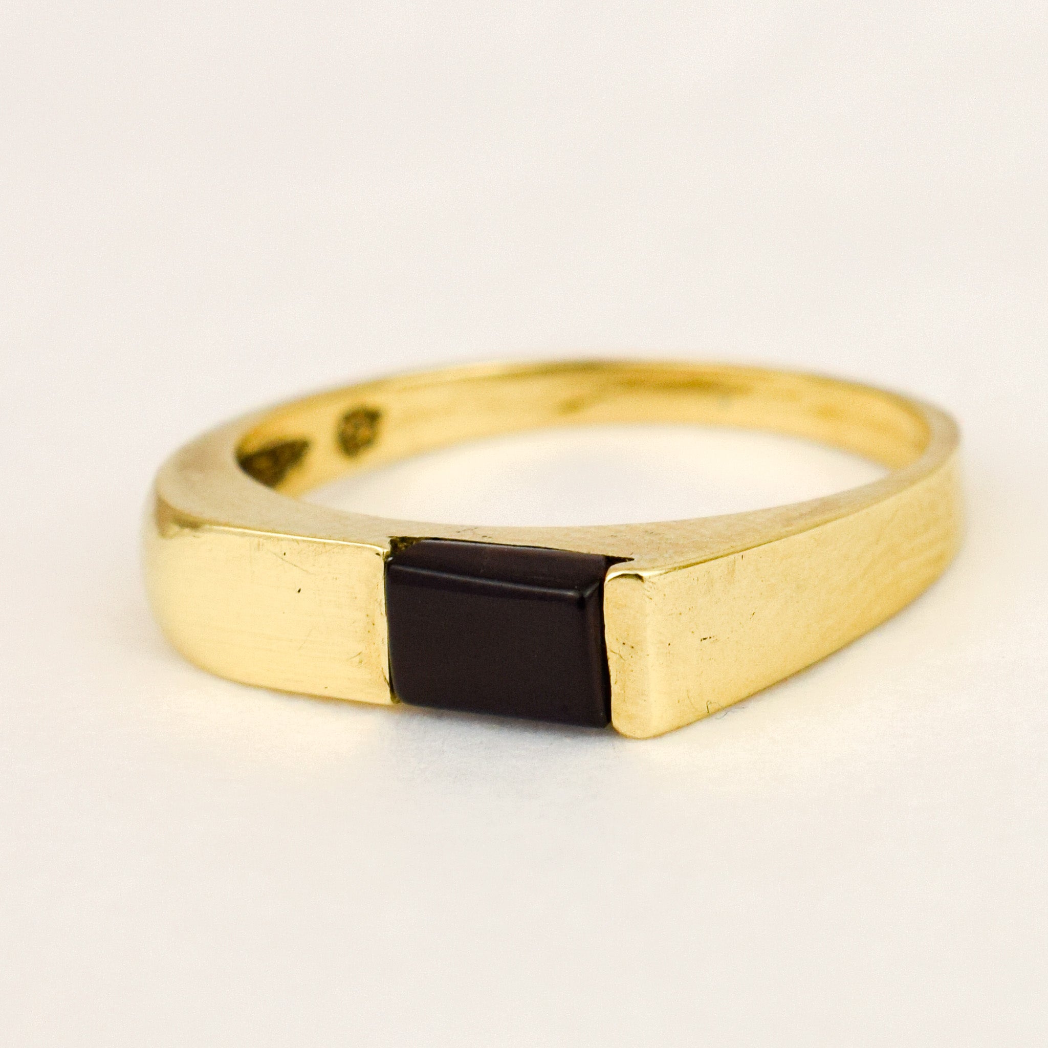 Onyx Bar Ring