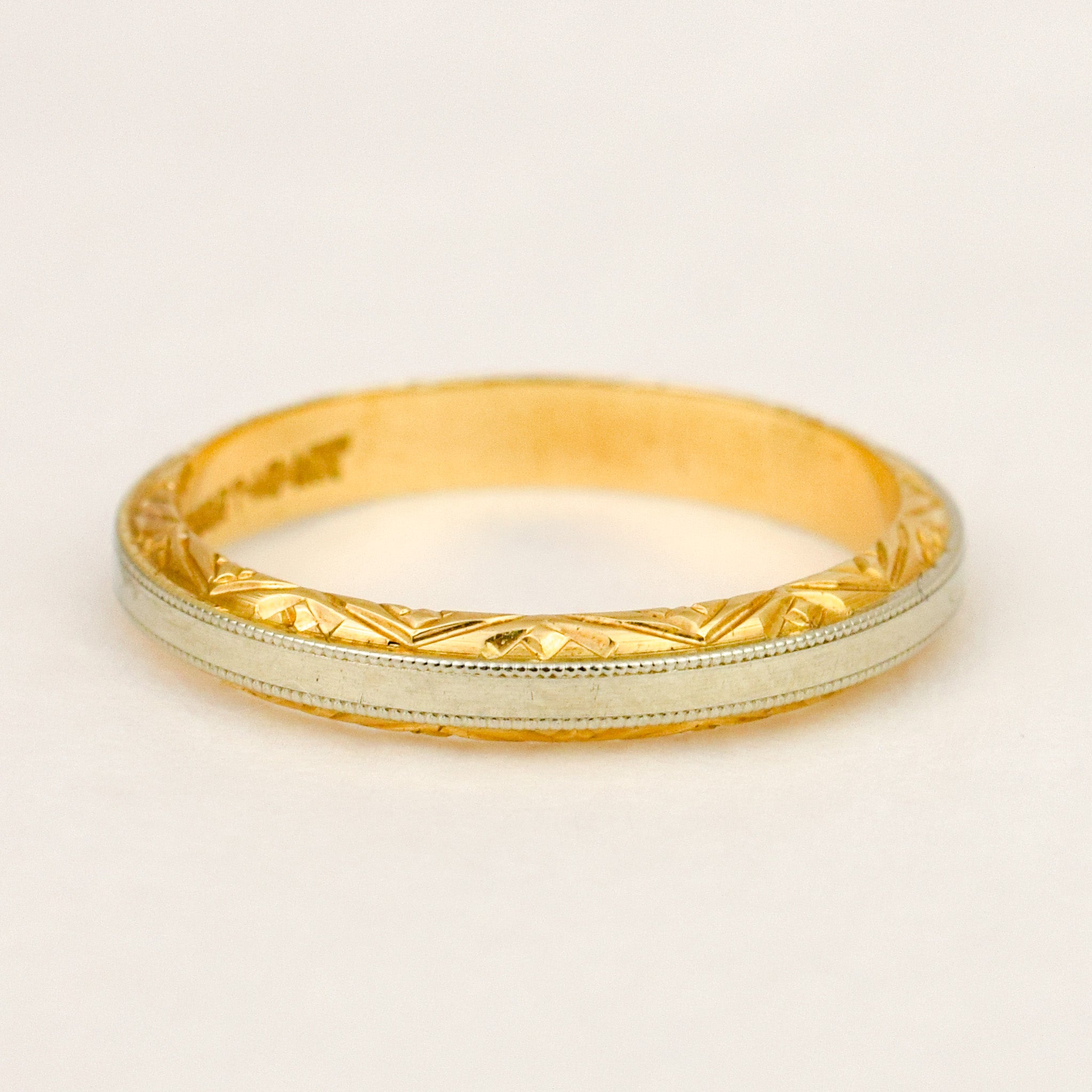 2.9mm Engraved Two-Tone Band