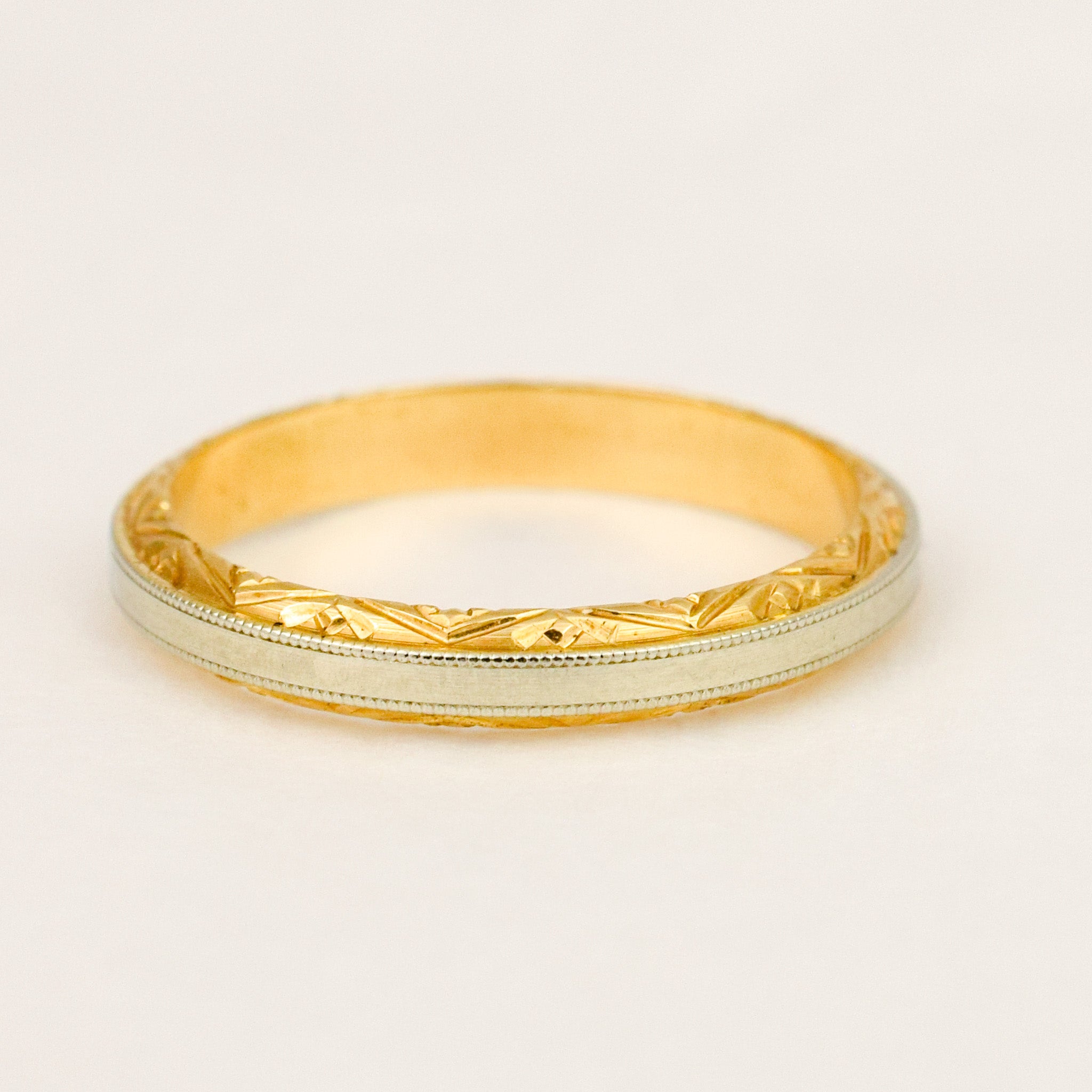 2.9mm Engraved Two-Tone Band