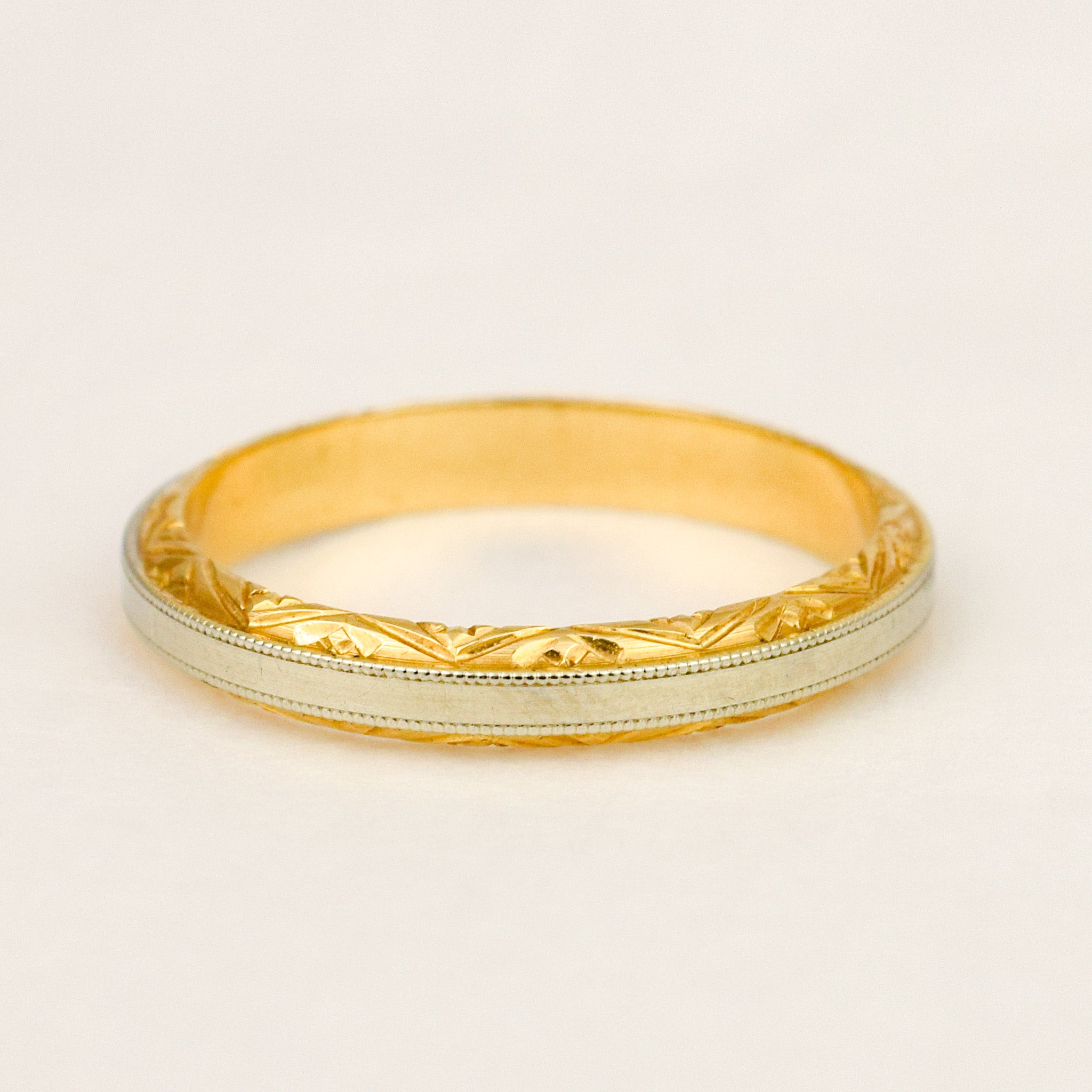 2.9mm Engraved Two-Tone Band
