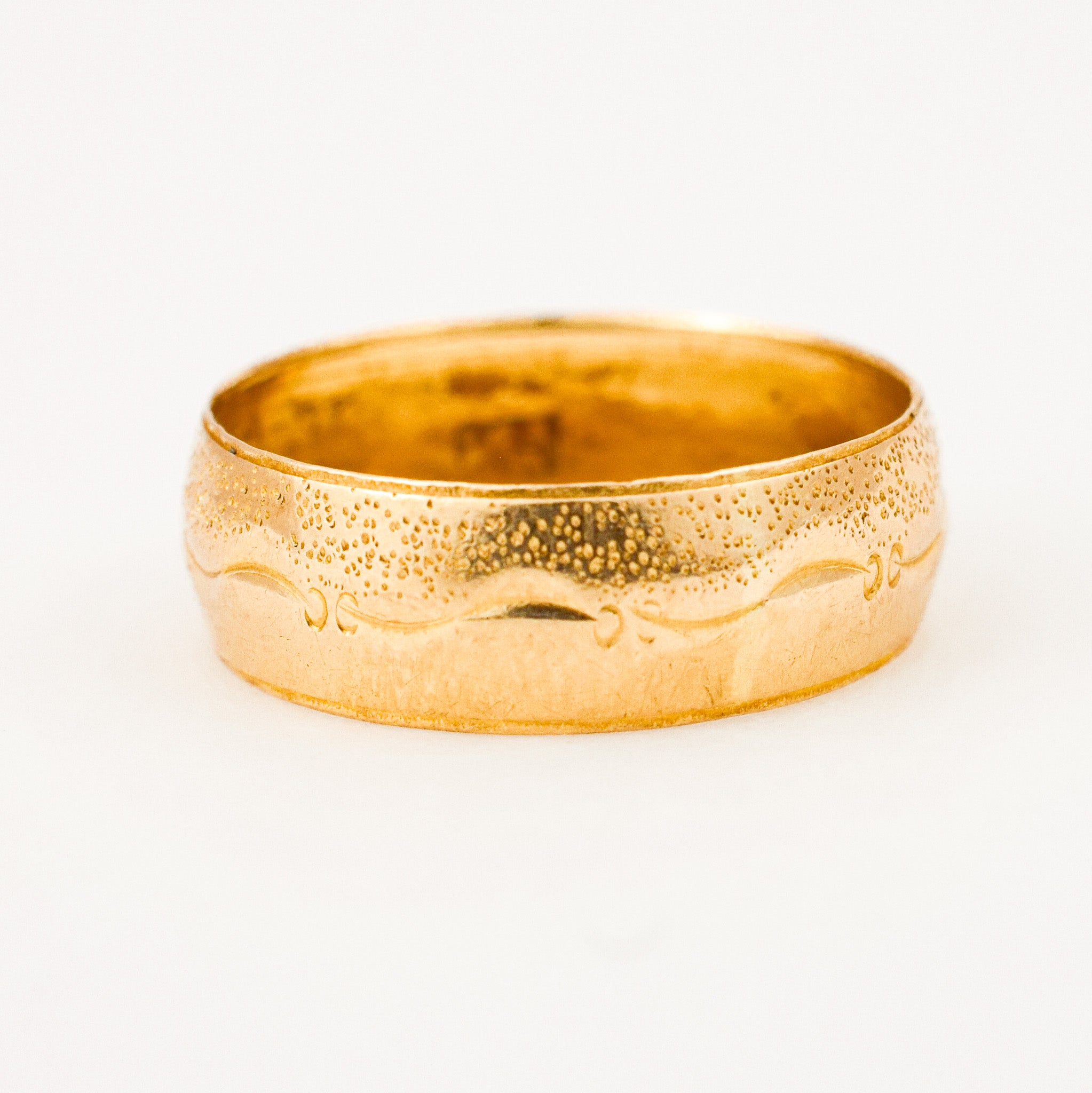 5.3 mm Multi Texture Gold Band