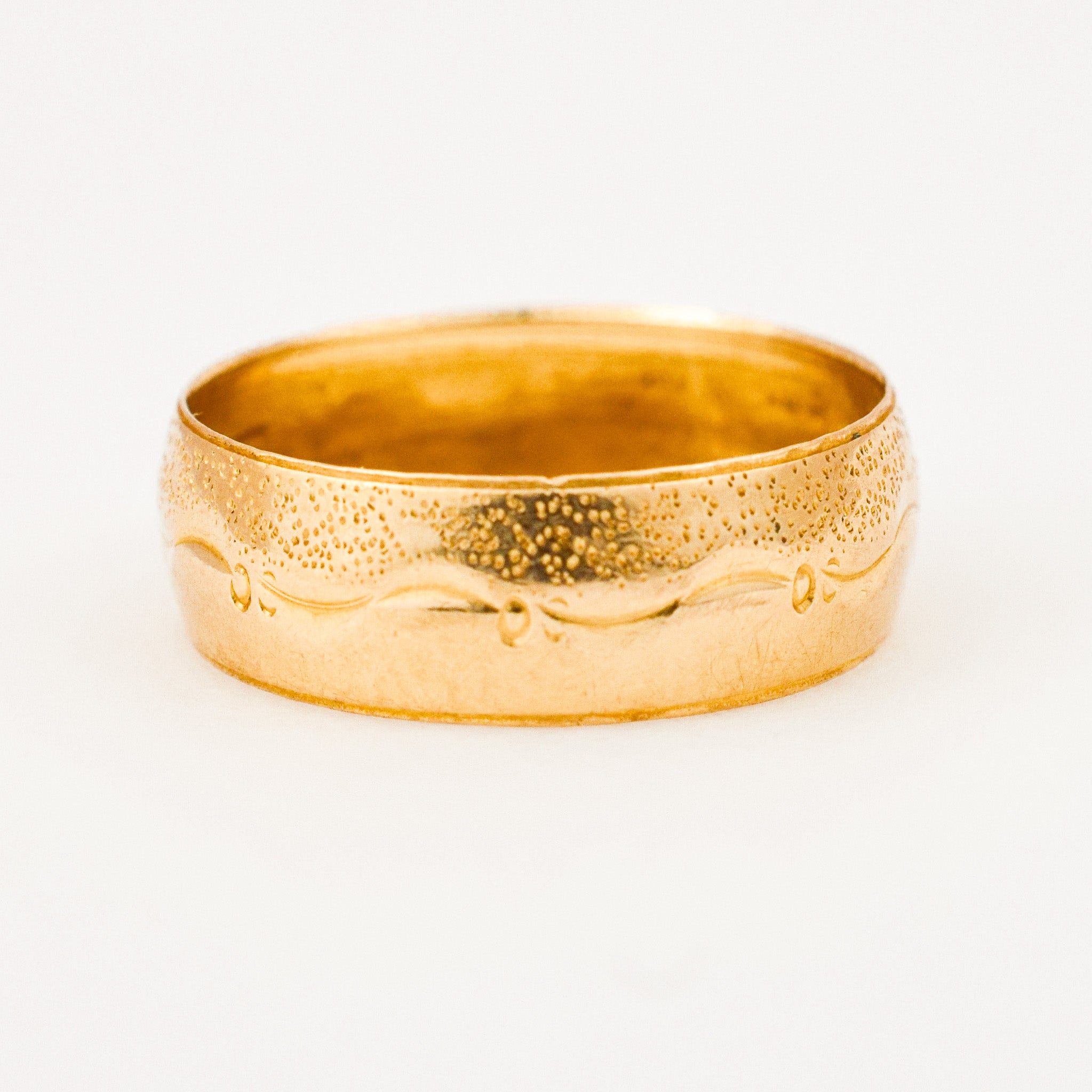 5.3 mm Multi Texture Gold Band
