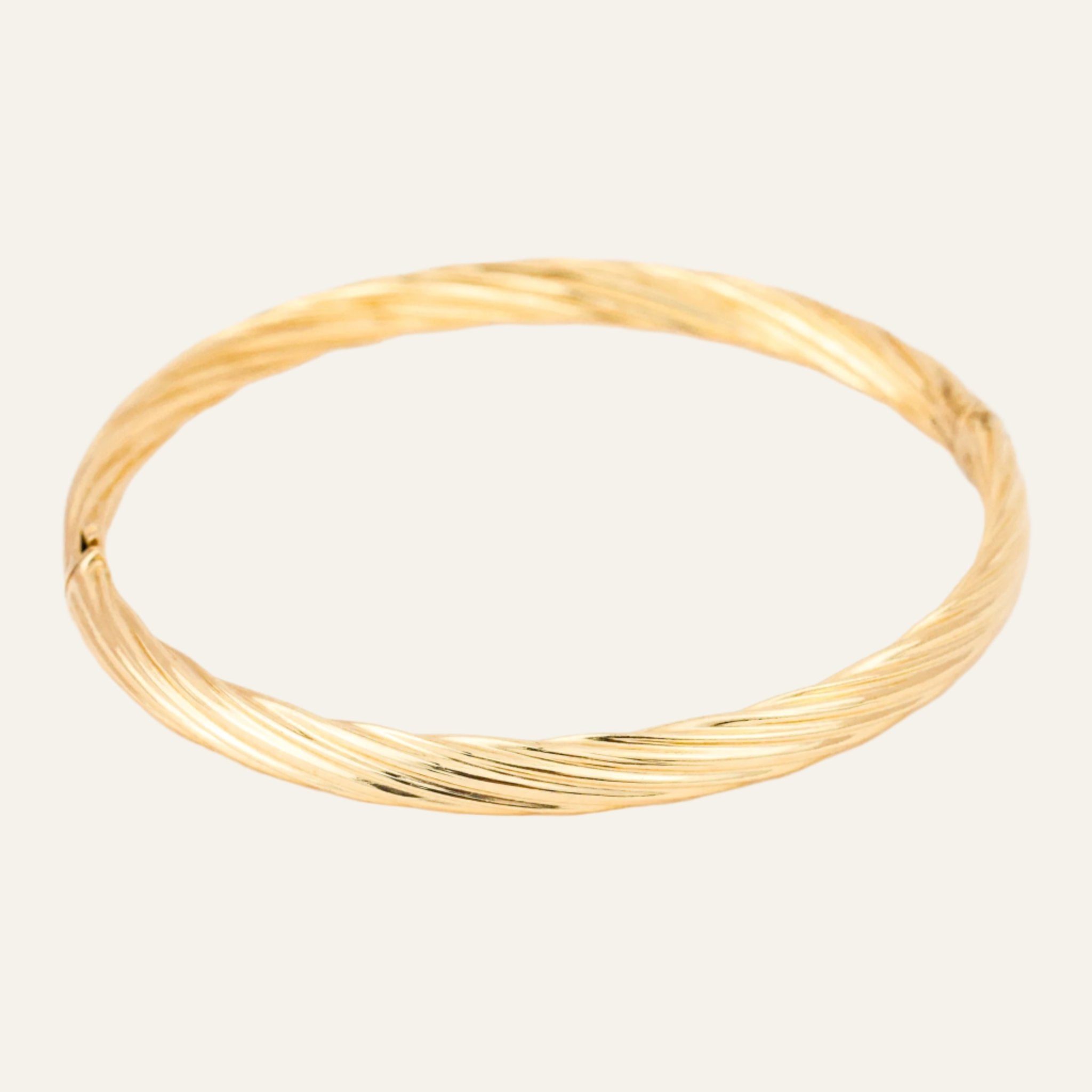 vintage 14k gold 58mm Gold Bangle