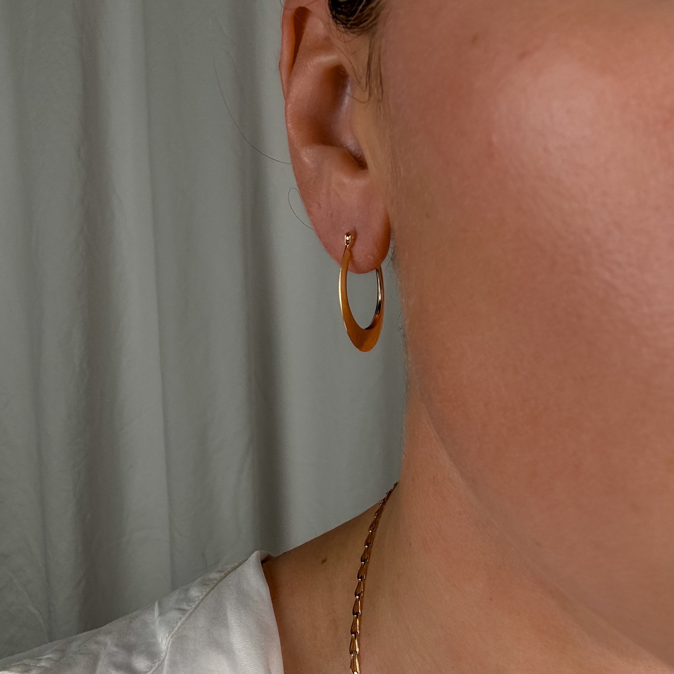 26 mm Oval Gold Hoops