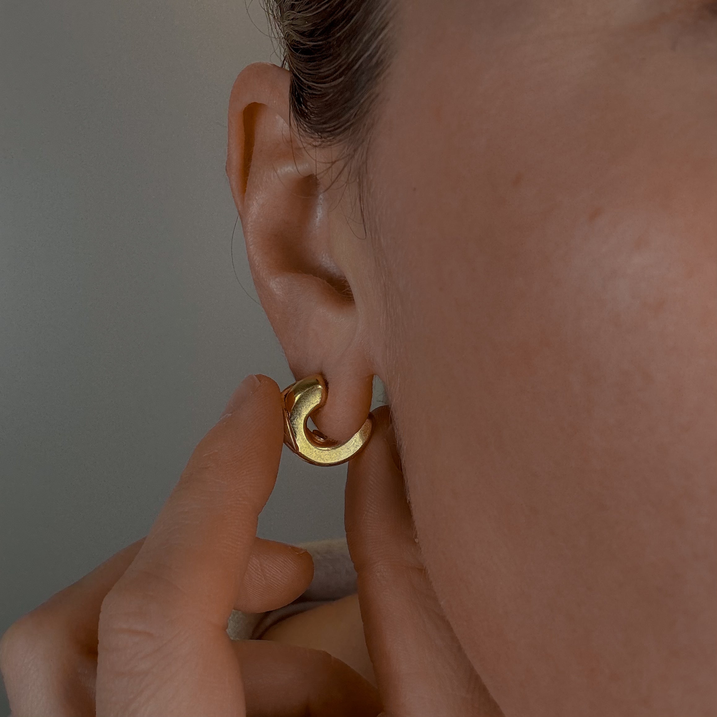 17.7 mm Chubby Gold Half-Hoop Earrings with Diamond Detail