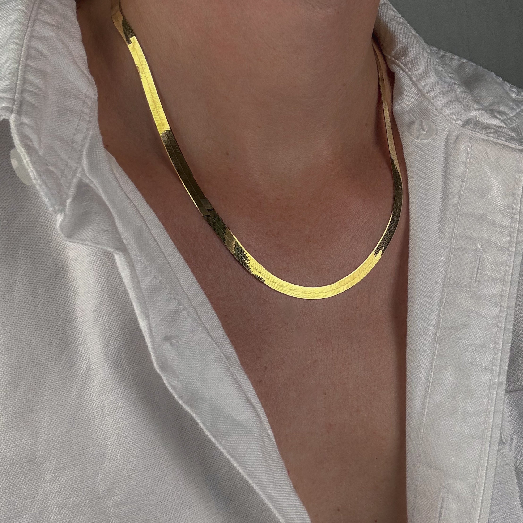 vintage 10k 20" Herringbone Necklace