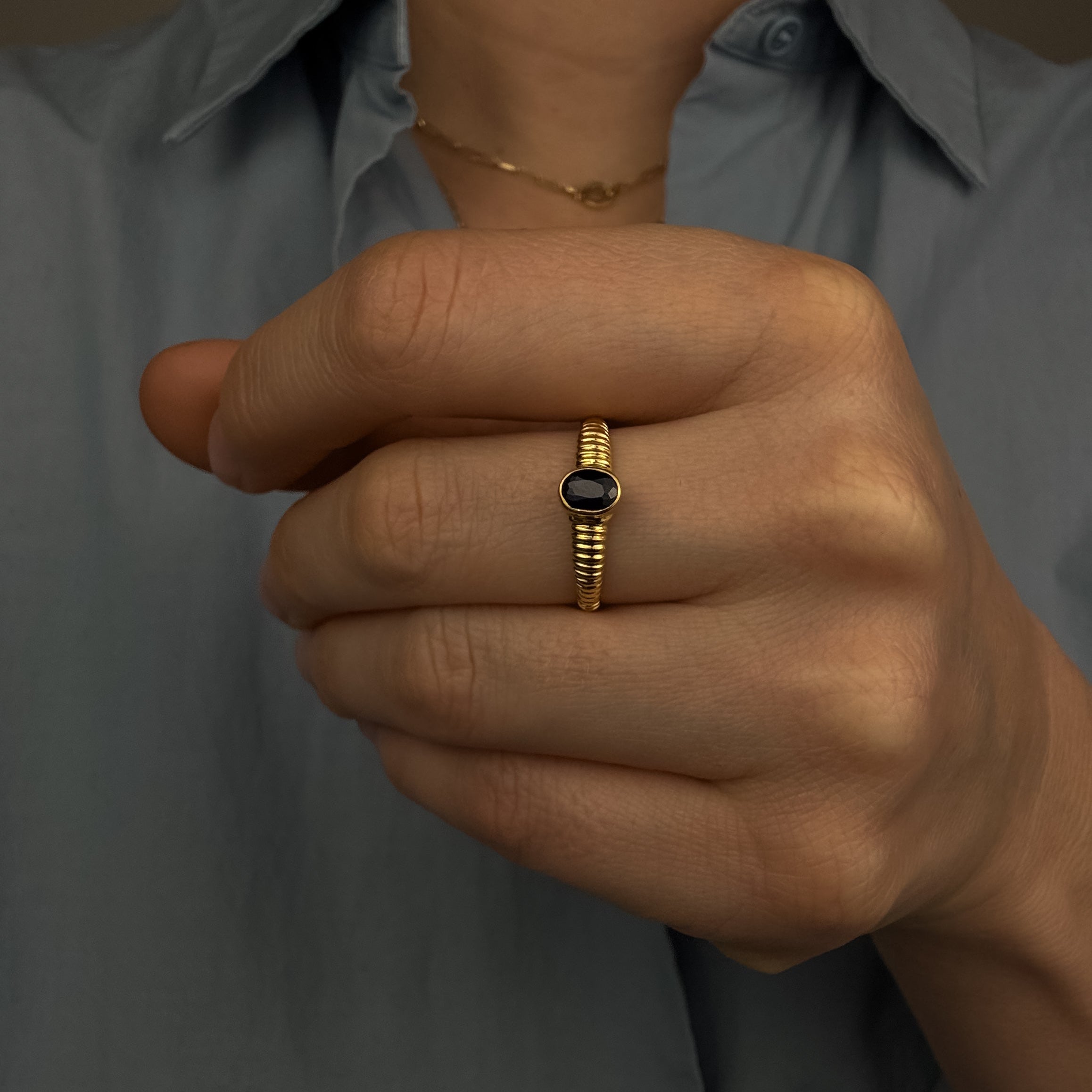 Ribbed Sapphire Ring