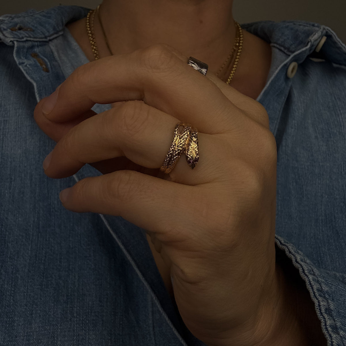 Red-Eyed Snake Ring