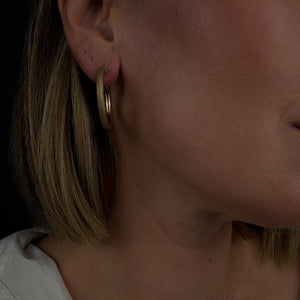 32.8 Multi-Texture Hoops