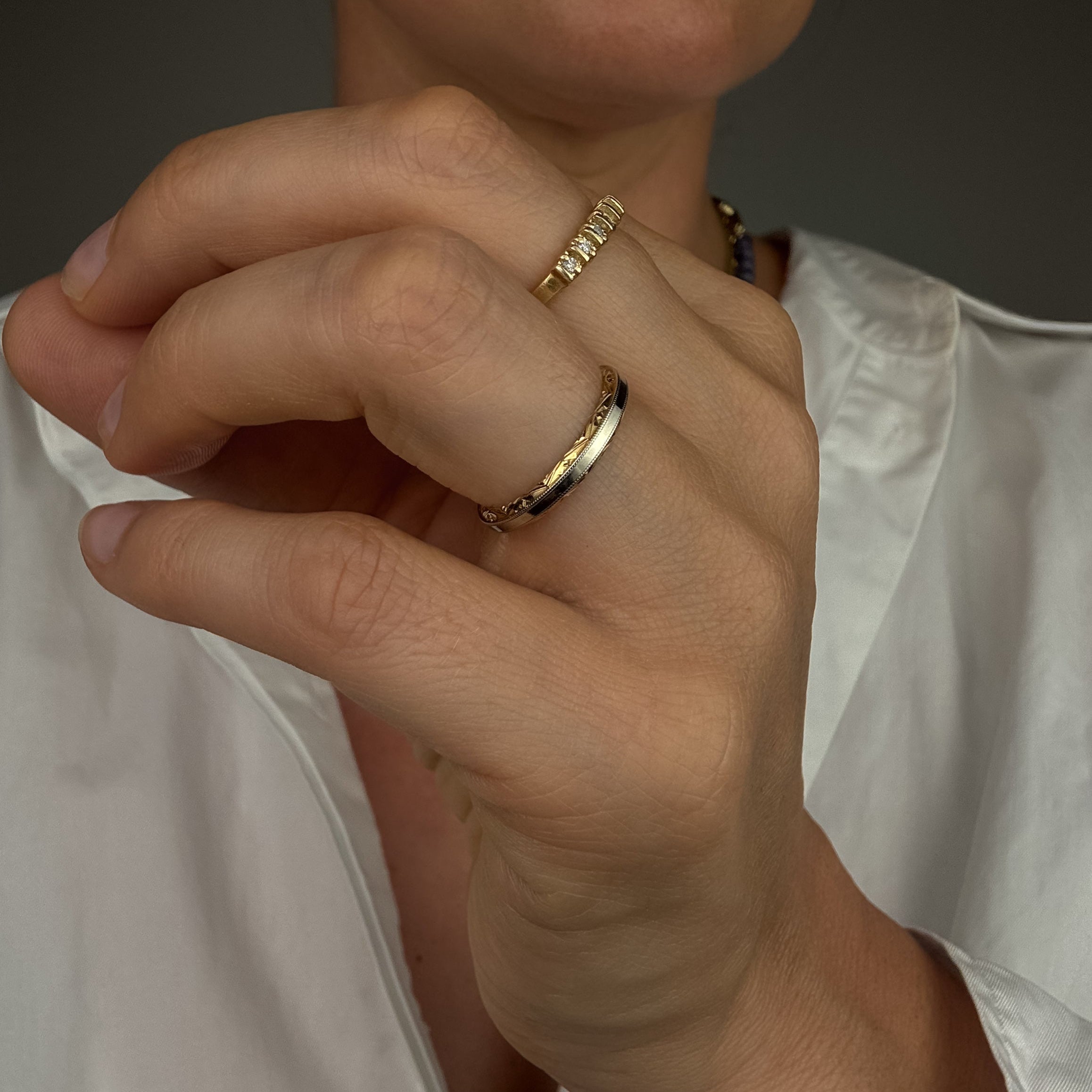2.9mm Engraved Two-Tone Band