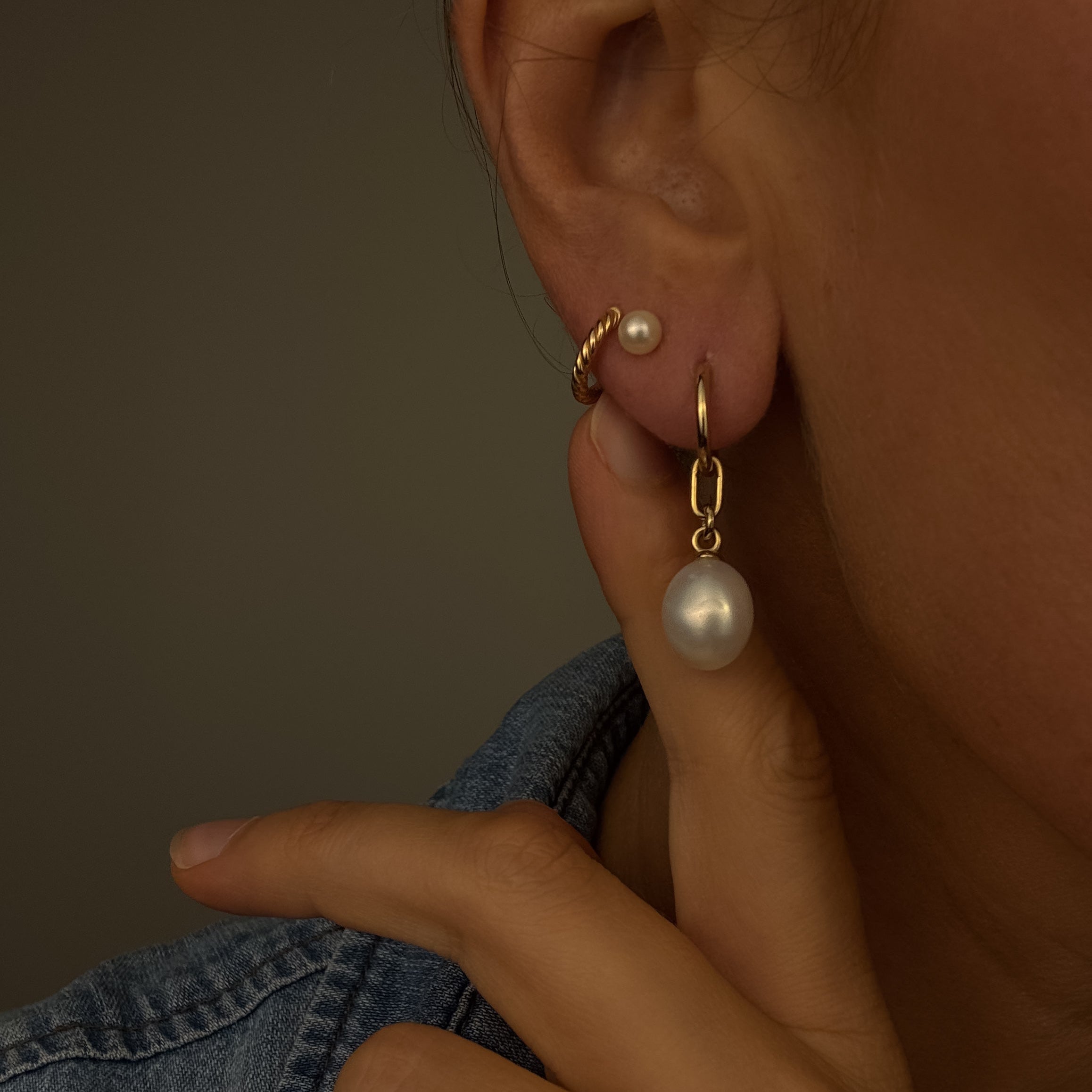 Pearl Studs