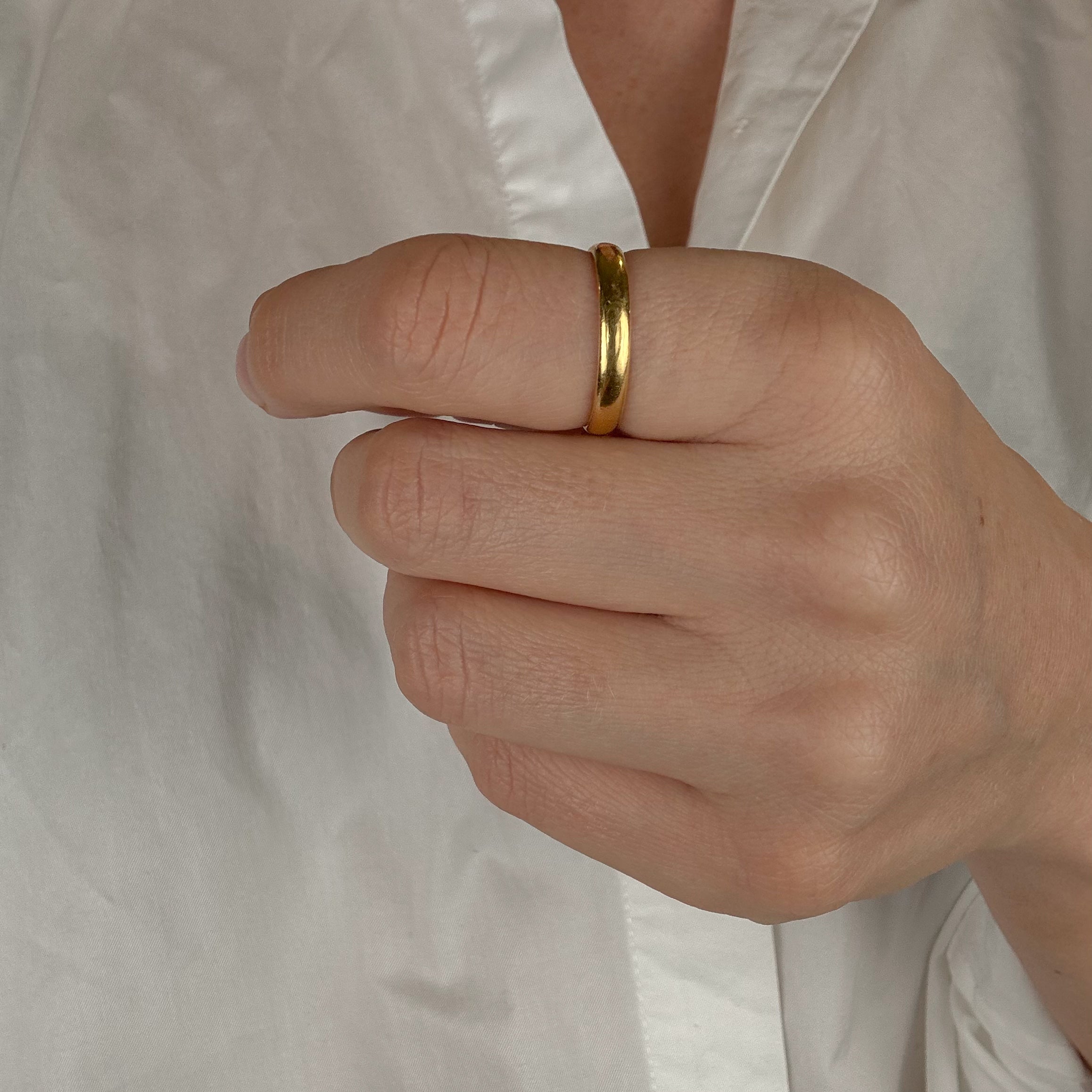 3.3 mm Buttery Gold Band