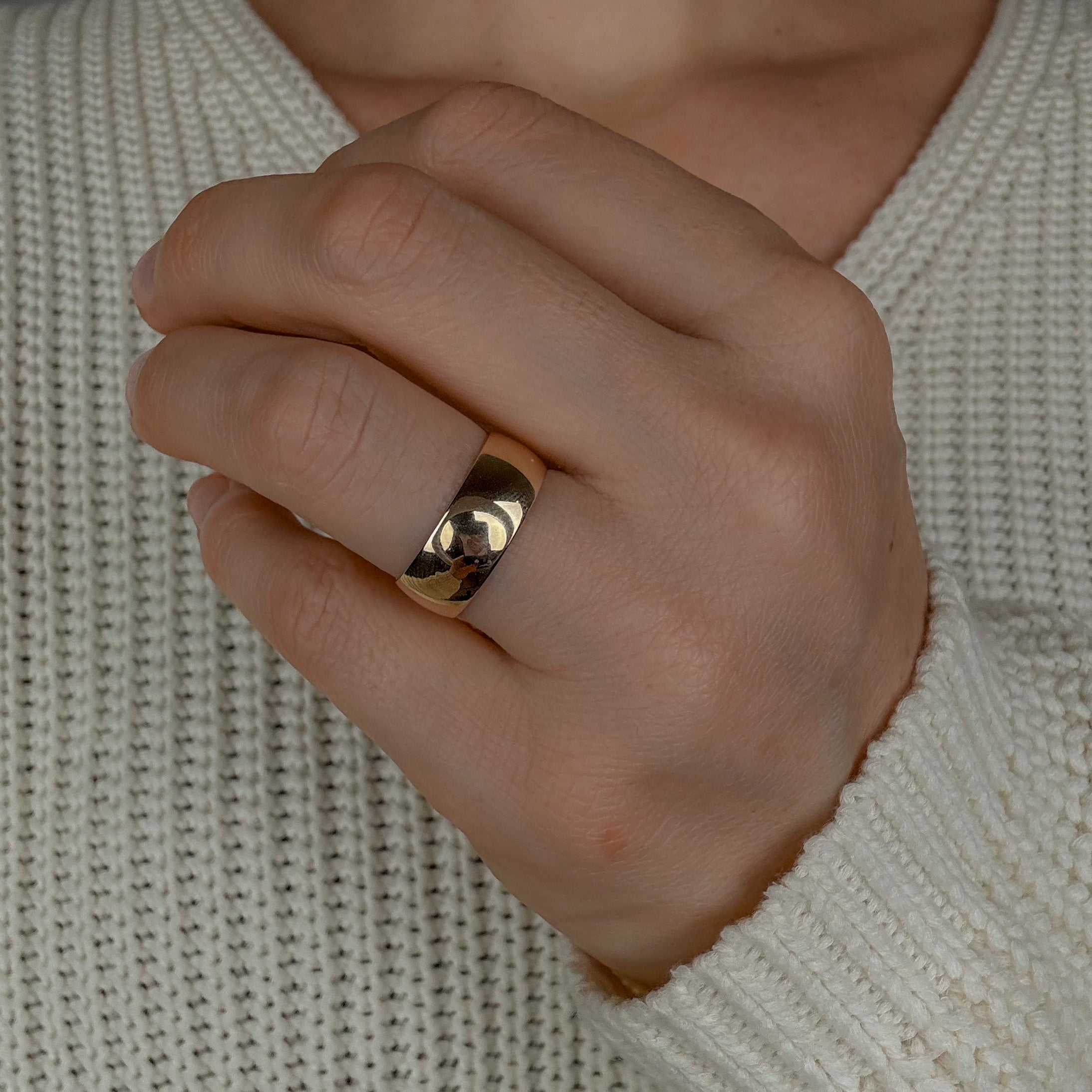6.9 mm Wide Gold Band