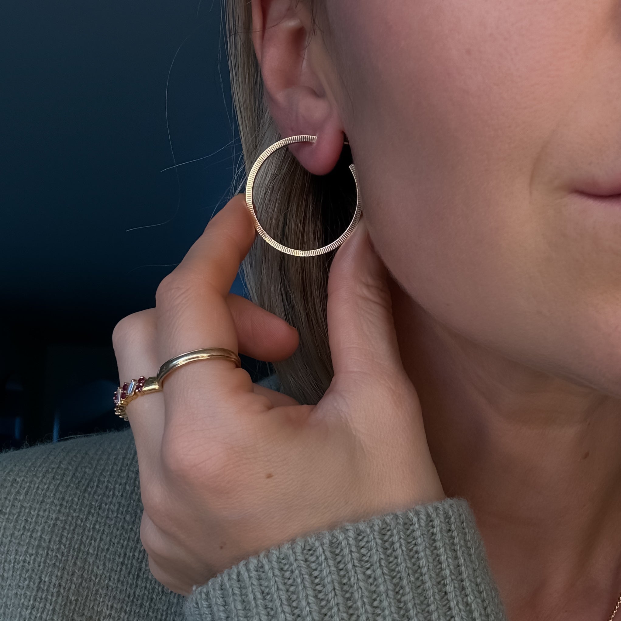 vintage 33.1 mm Sleek Gold Hoops