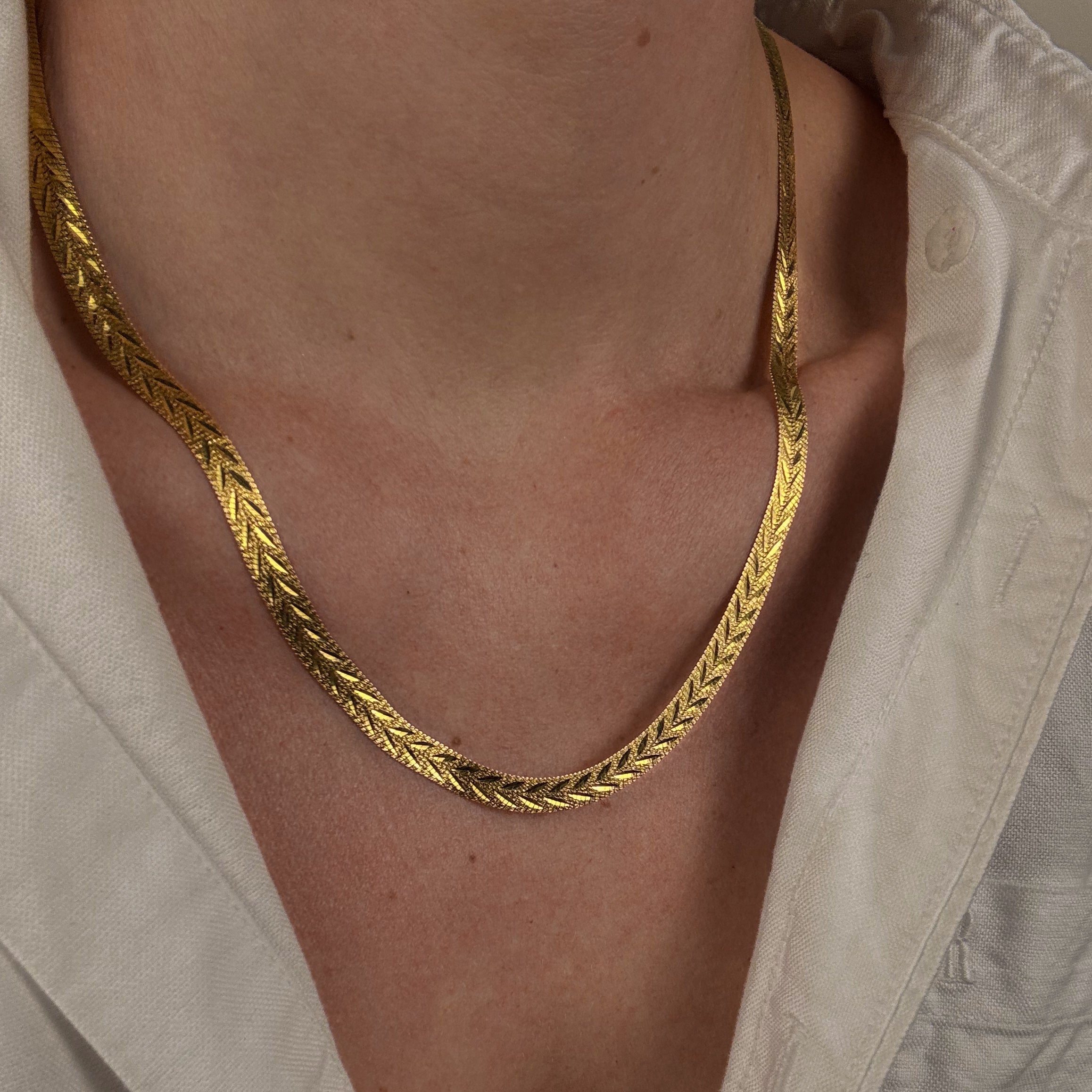 18.5" Double Sided Herringbone Necklace