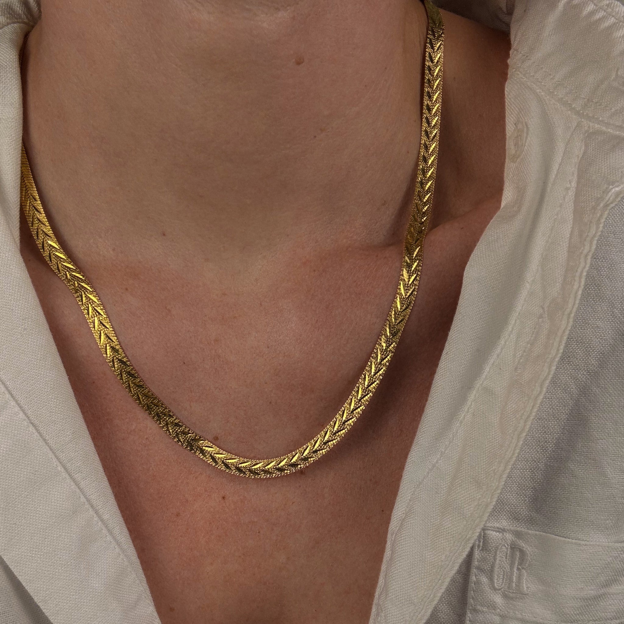 18.5" Double Sided Herringbone Necklace