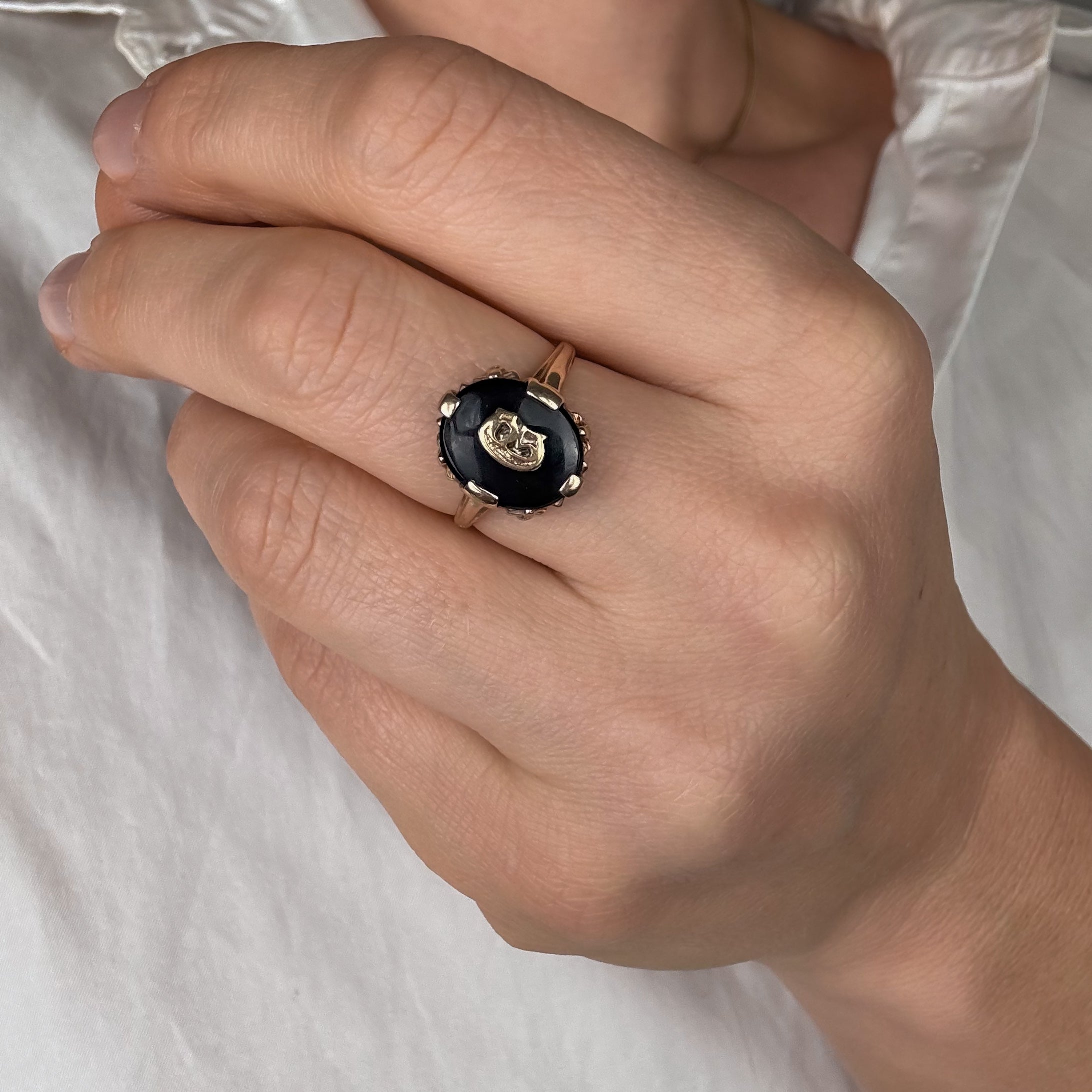 Oval 'C' Onyx Signet