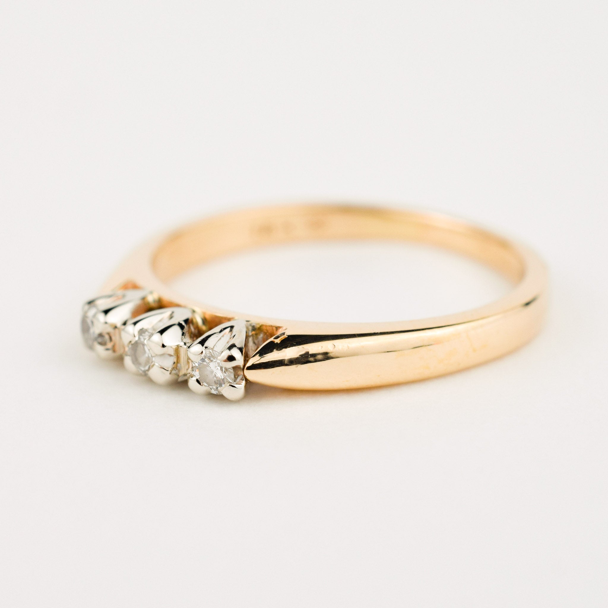 vintage diamond trilogy ring 