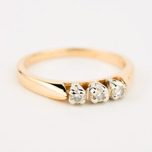 vintage diamond trilogy ring 