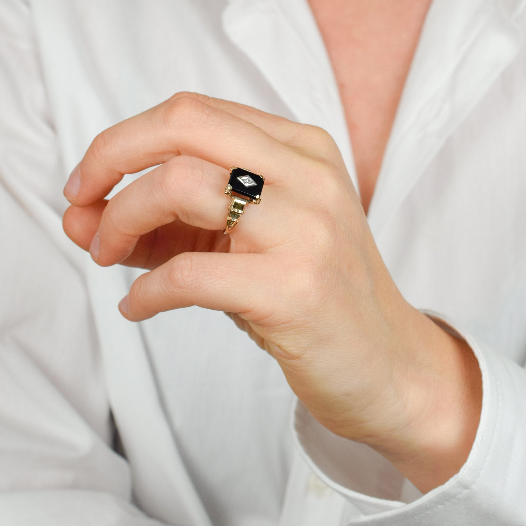 antique onyx and diamond ring 