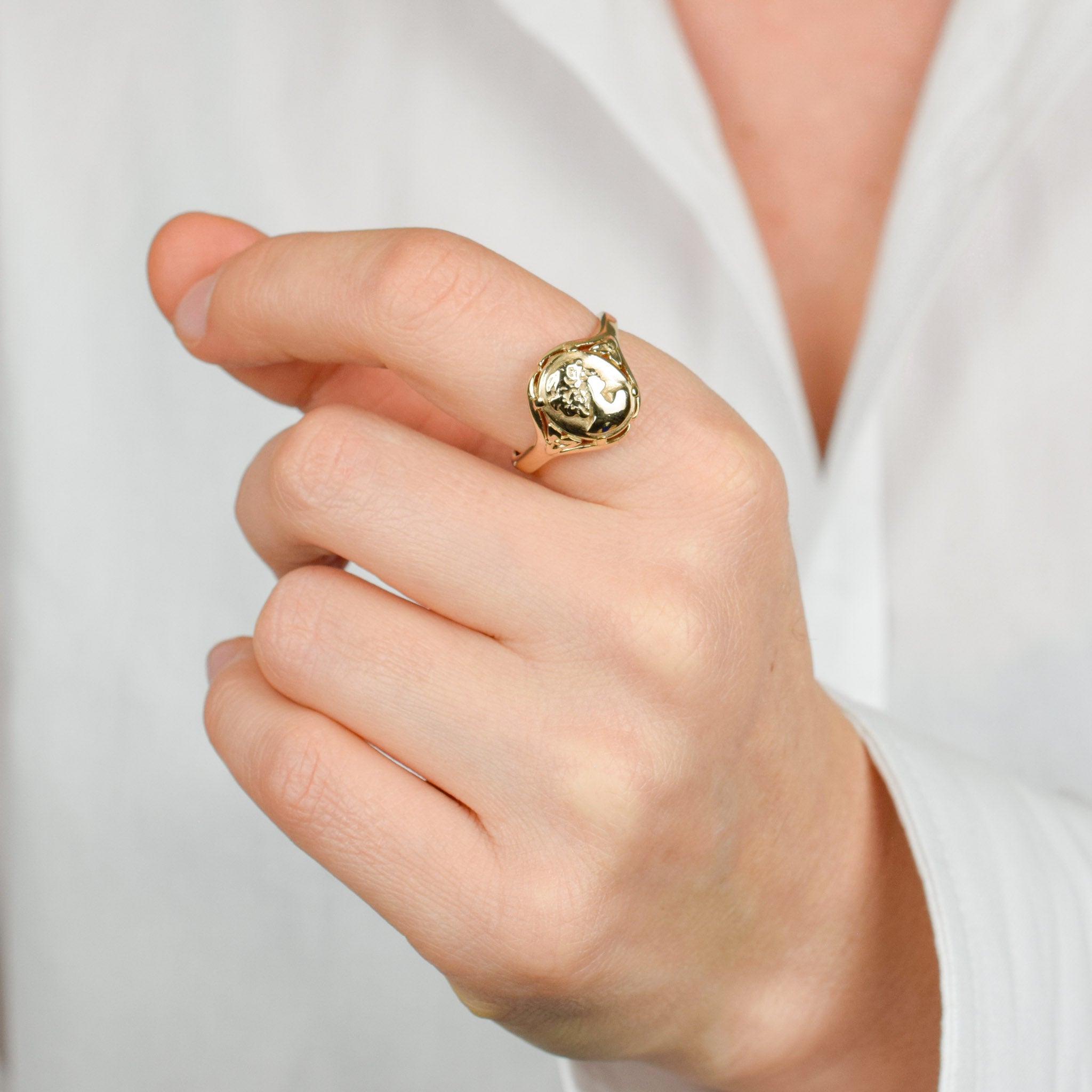 Gold Cameo Ring