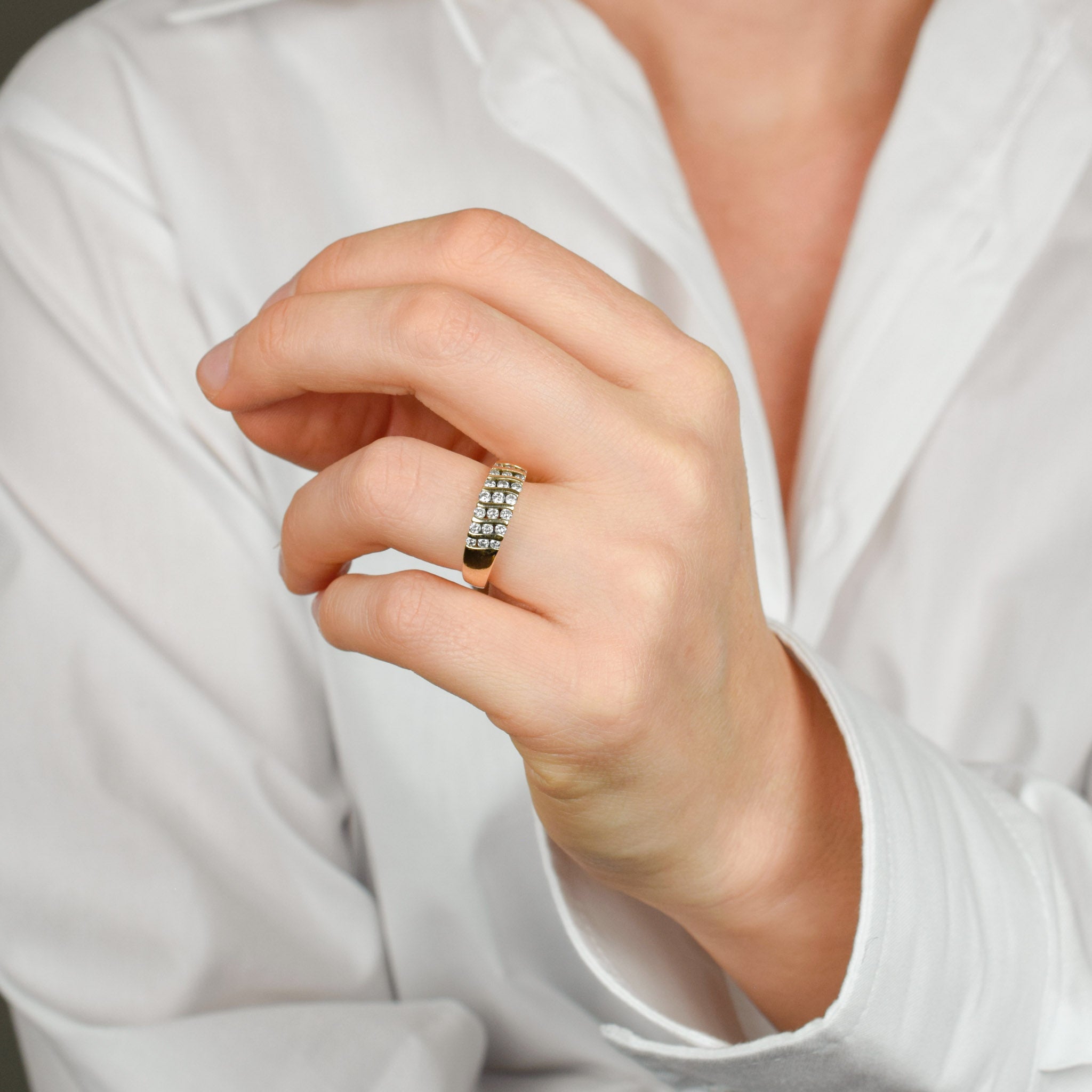 vintage gold triple diamond band