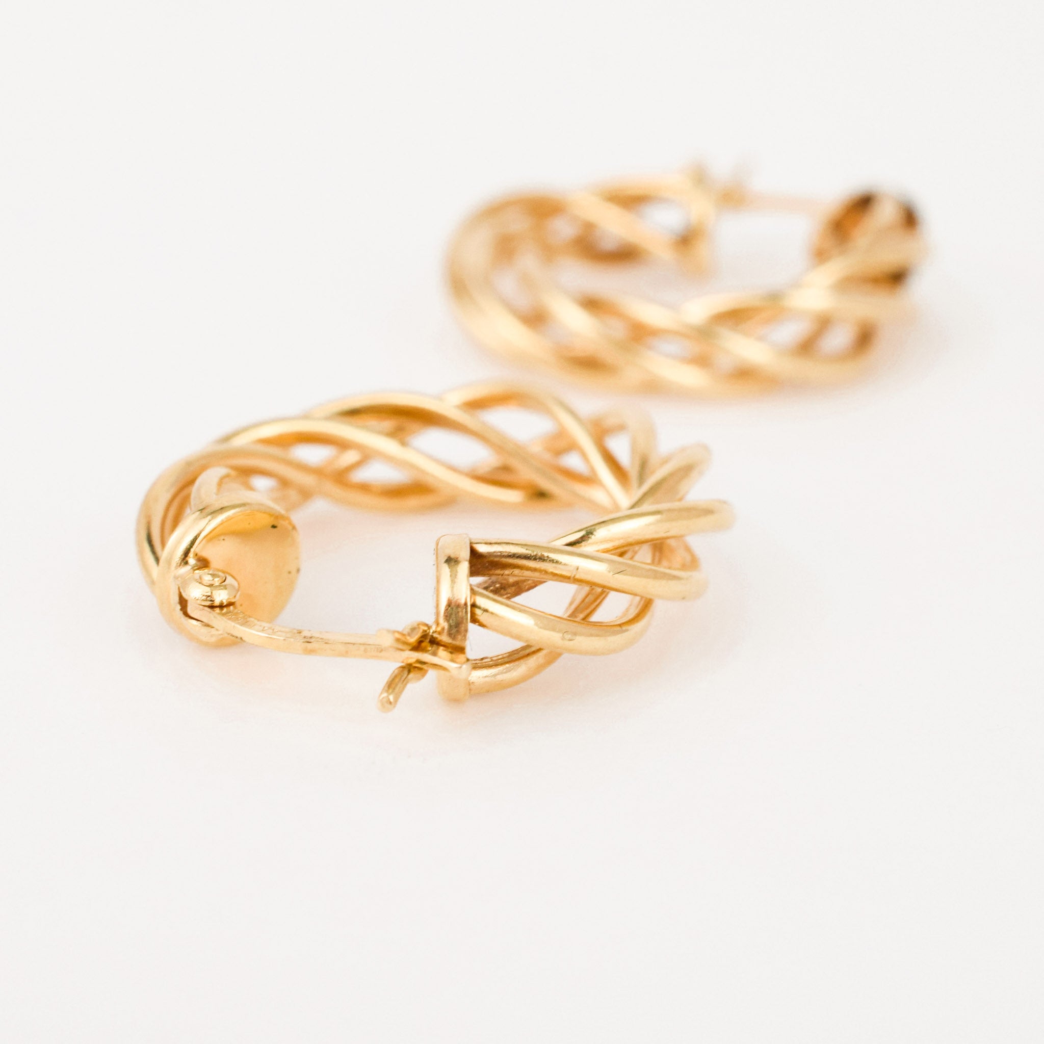 vintage gold twisted hoop earrings 