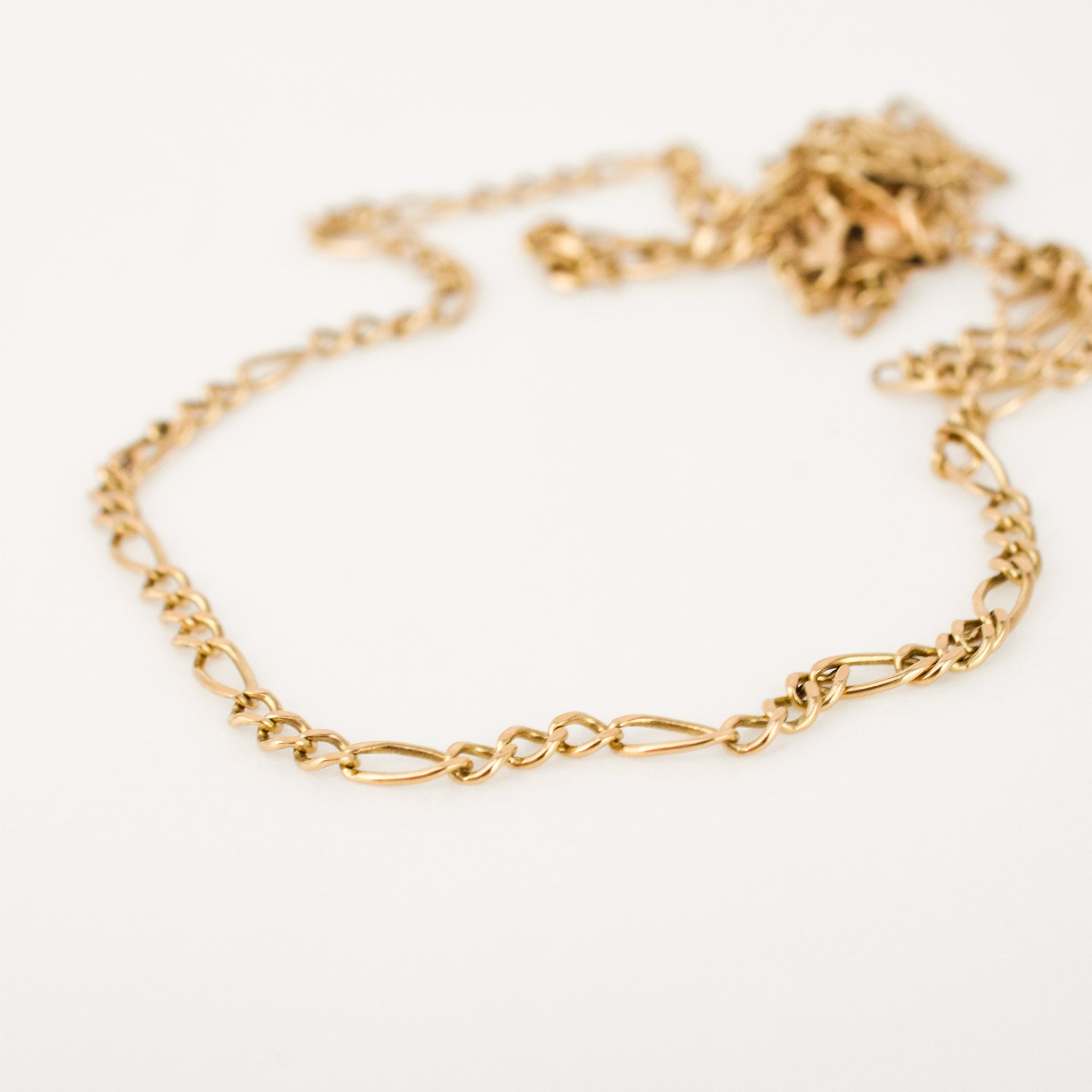 vintage gold figaro necklace