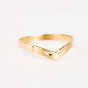 vintage gold wishbone ring 